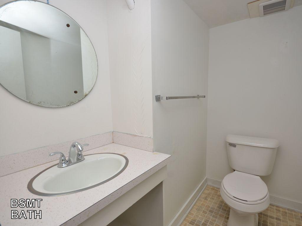 1940 single family home for sale at 200 8th Street W in Park Rapids, MN — 2 bed, 2 bath (photo 29 of 41)