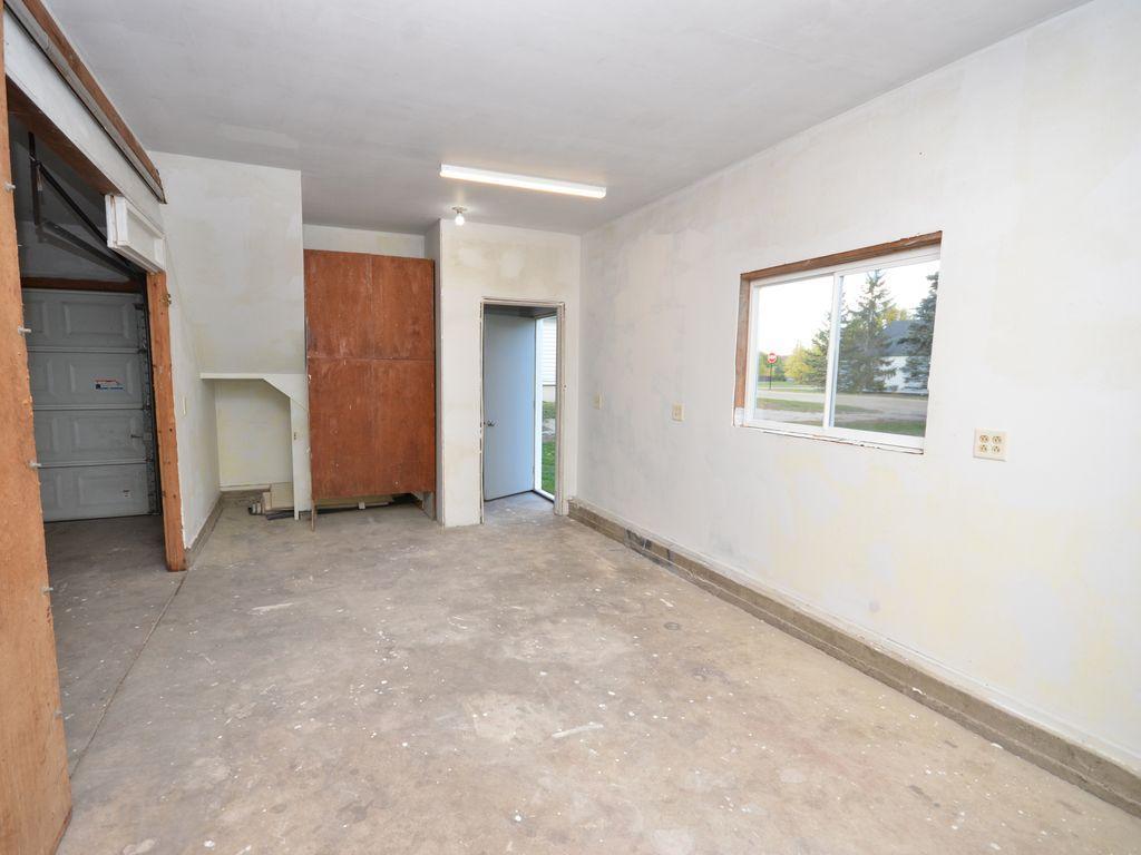 1940 single family home for sale at 200 8th Street W in Park Rapids, MN — 2 bed, 2 bath (photo 35 of 41)