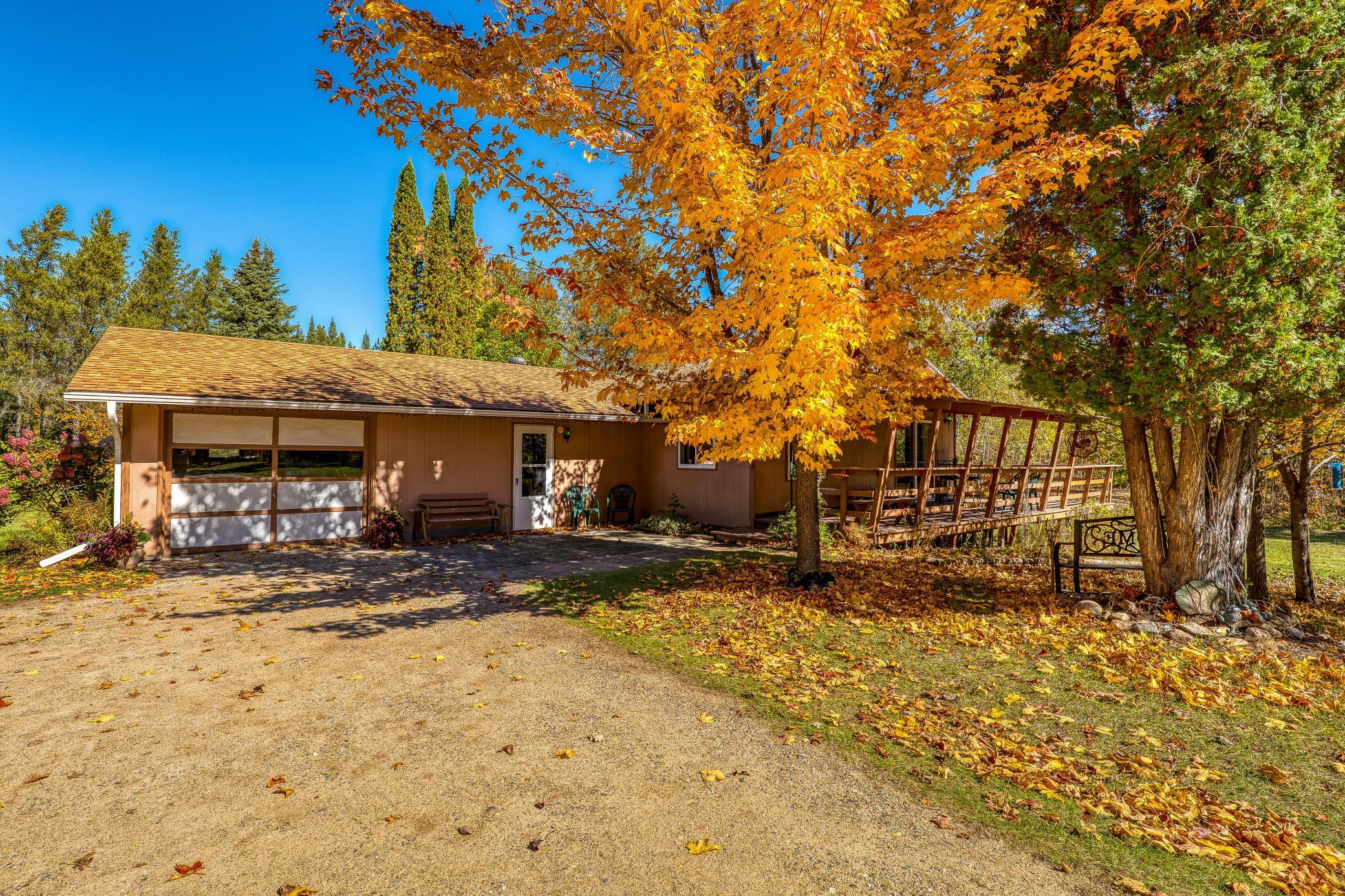 1987 single family home for sale at 9330 Country Club Road NE in Bemidji, MN — 4 bed, 2 bath