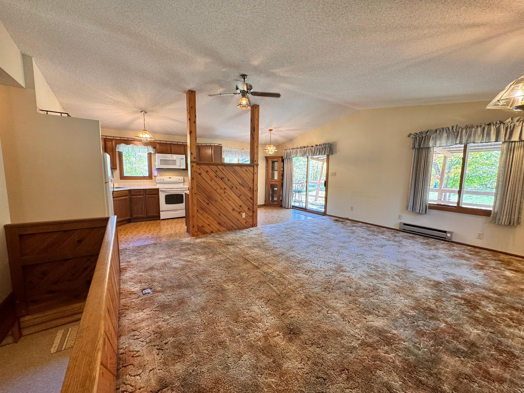 1987 single family home for sale at 9330 Country Club Road NE in Bemidji, MN — 4 bed, 2 bath (photo 14 of 92)