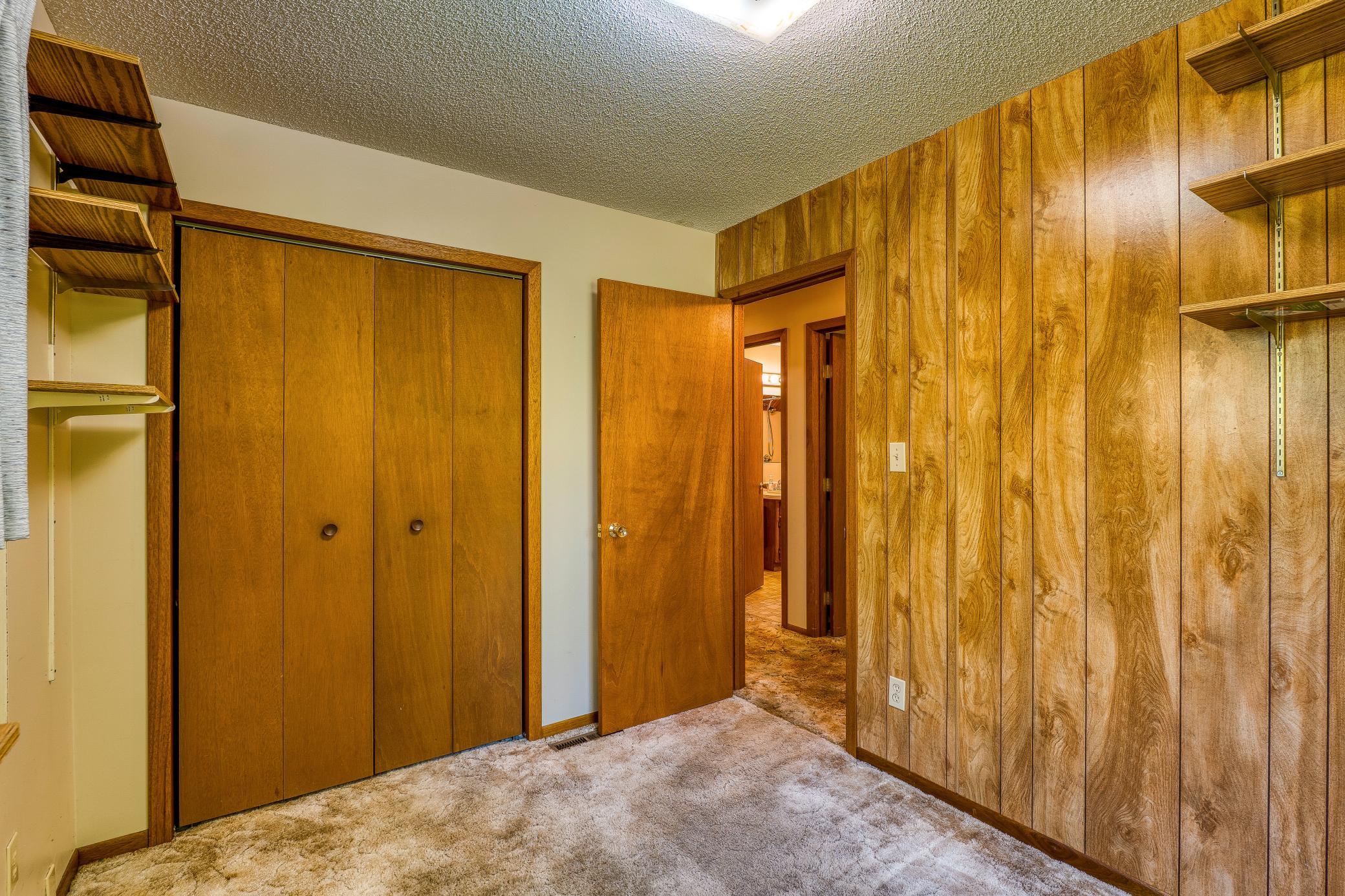 1987 single family home for sale at 9330 Country Club Road NE in Bemidji, MN — 4 bed, 2 bath (photo 29 of 92)