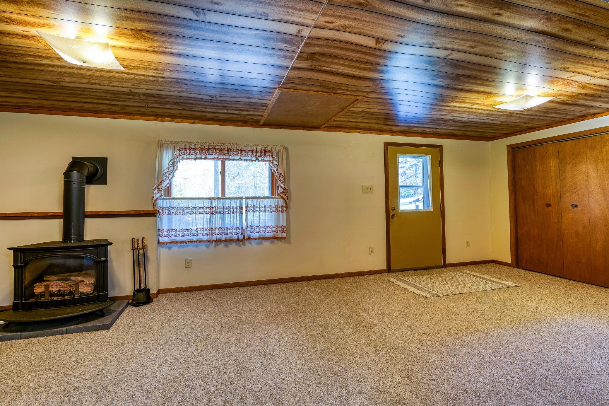 1987 single family home for sale at 9330 Country Club Road NE in Bemidji, MN — 4 bed, 2 bath (photo 41 of 92)