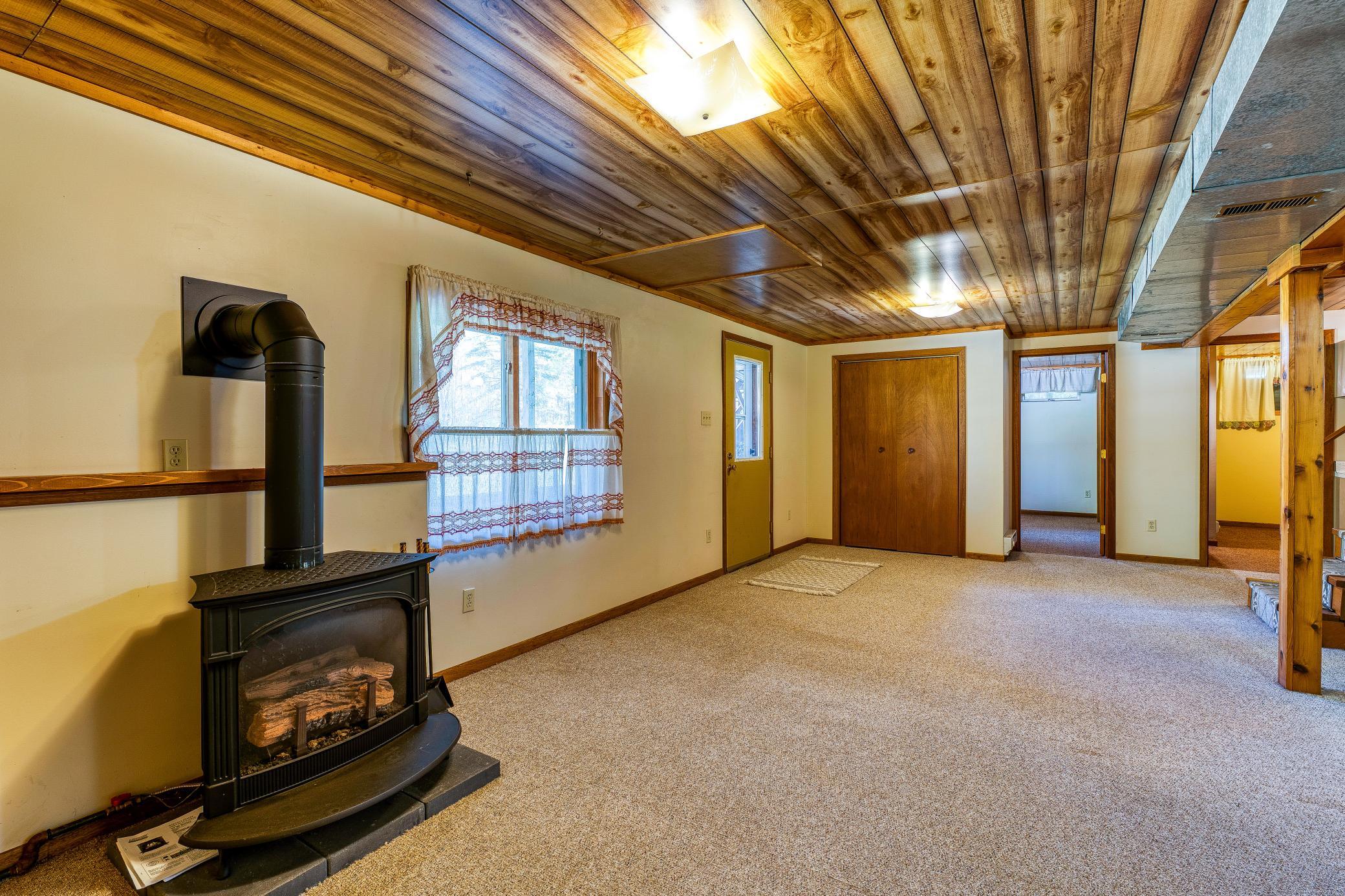 1987 single family home for sale at 9330 Country Club Road NE in Bemidji, MN — 4 bed, 2 bath (photo 50 of 92)