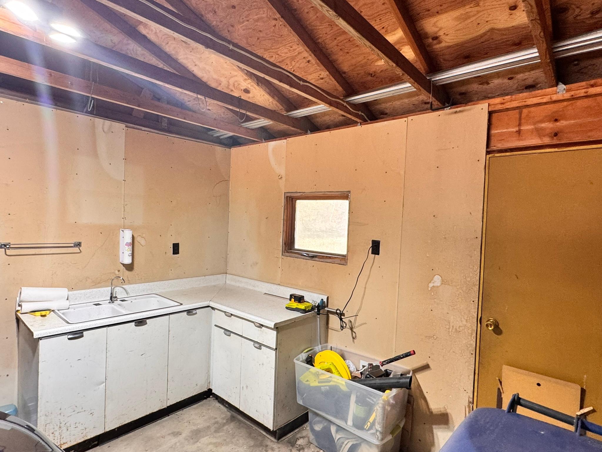1987 single family home for sale at 9330 Country Club Road NE in Bemidji, MN — 4 bed, 2 bath (photo 84 of 92)