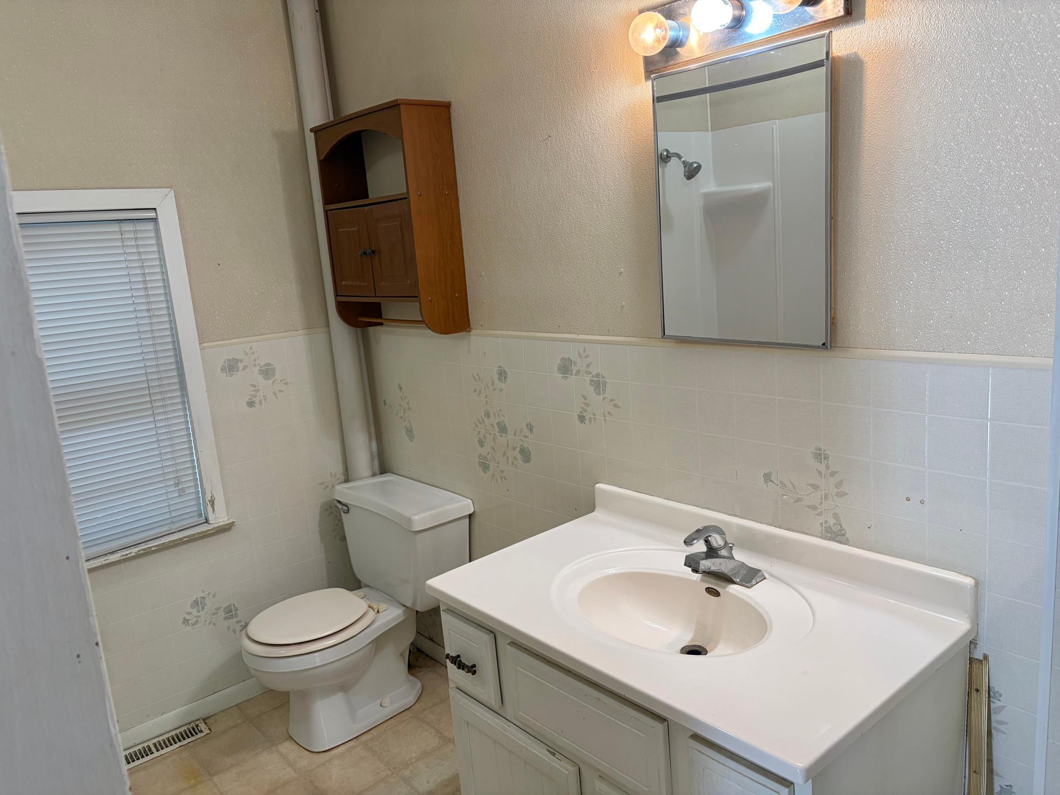 1900 single family home for sale at 324 SW 4th Street in Brainerd, MN — 1 bed, 1 bath (photo 13 of 19)