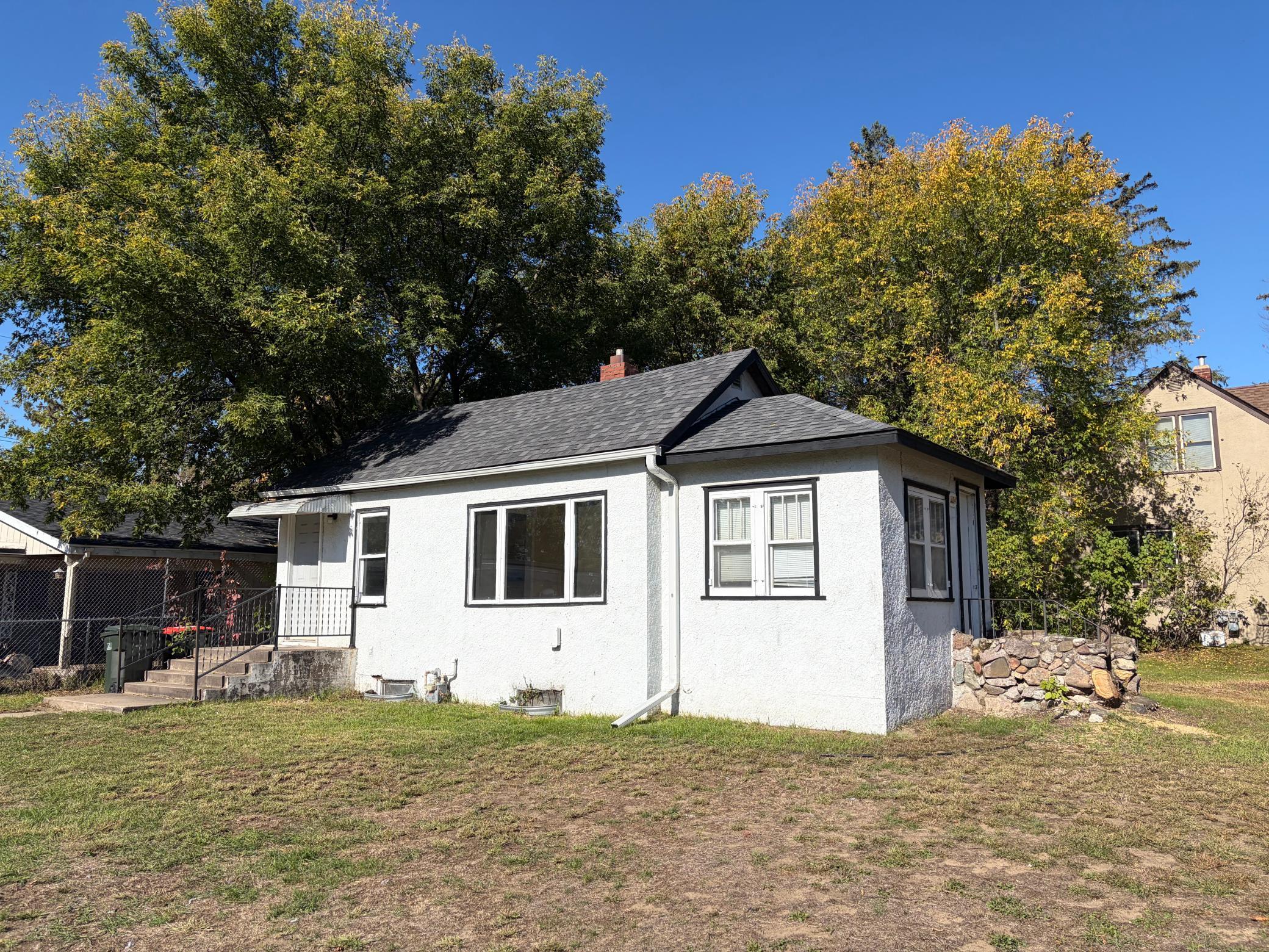 1900 single family home for sale at 324 SW 4th Street in Brainerd, MN — 1 bed, 1 bath (photo 16 of 19)