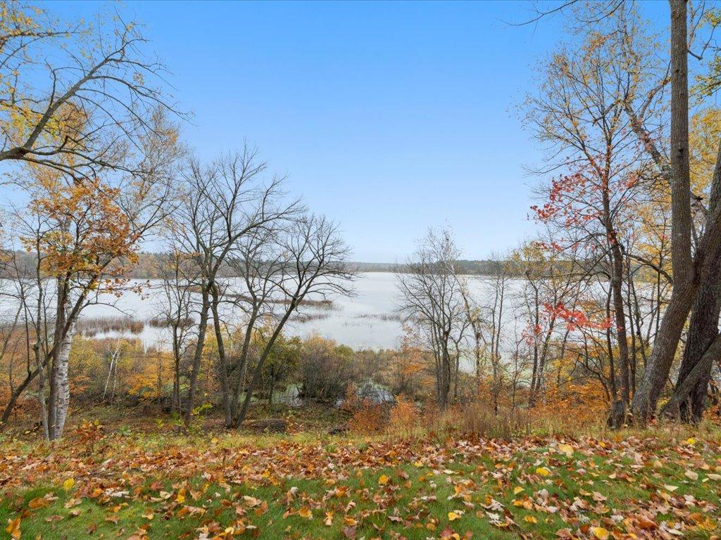 2008 single family home for sale at 7156 Wallins South Shore Drive in Pequot Lakes, MN — 4 bed, 3 bath (photo 37 of 50)