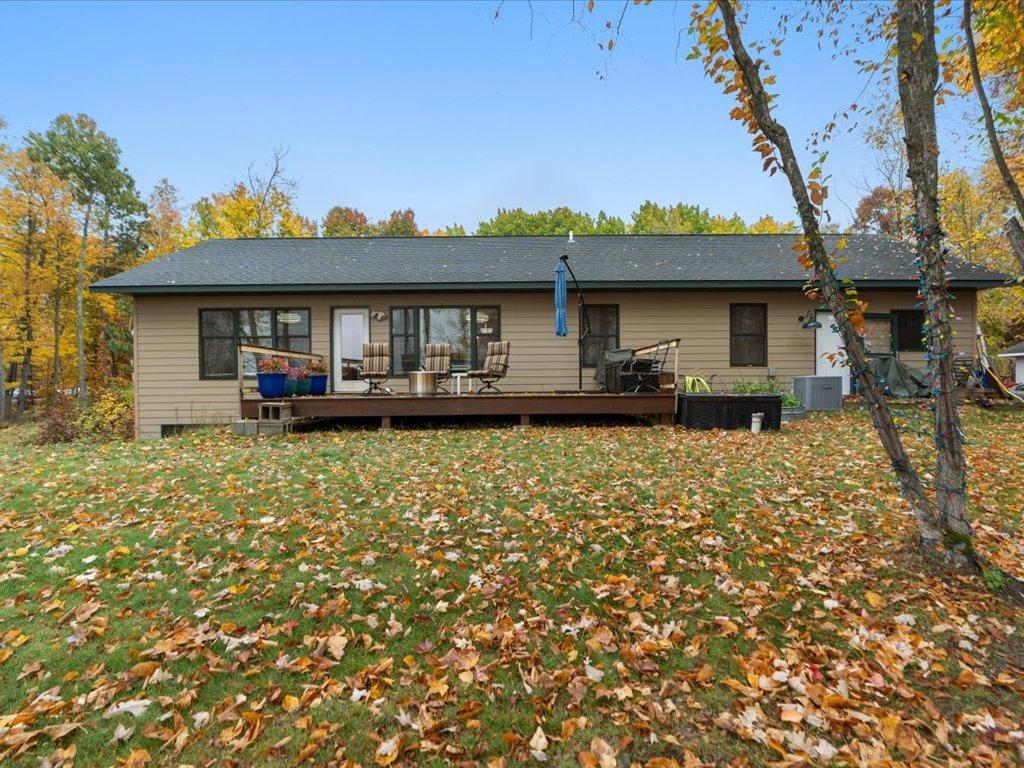 2008 single family home for sale at 7156 Wallins South Shore Drive in Pequot Lakes, MN — 4 bed, 3 bath (photo 38 of 50)