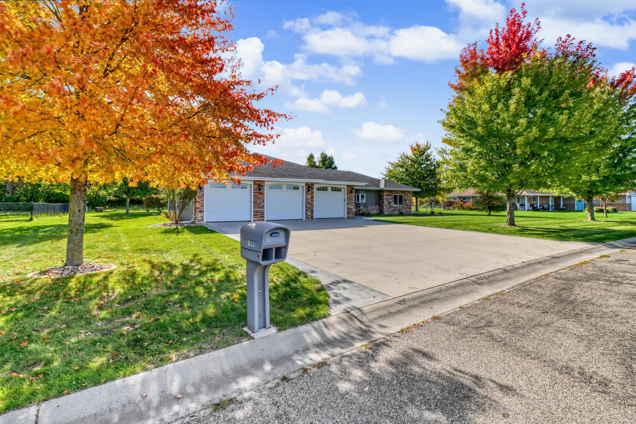 2012 single family home for sale at 1949 Middle Creek Road in Detroit Lakes, MN — 3 bed, 2 bath