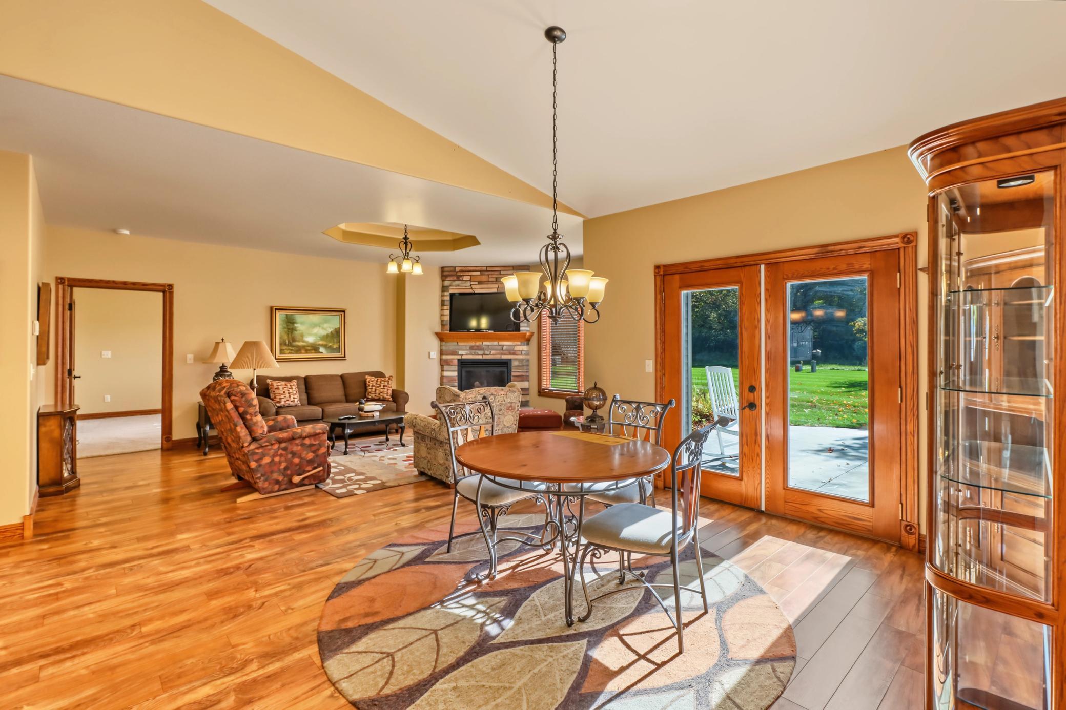 2012 single family home for sale at 1949 Middle Creek Road in Detroit Lakes, MN — 3 bed, 2 bath (photo 12 of 37)