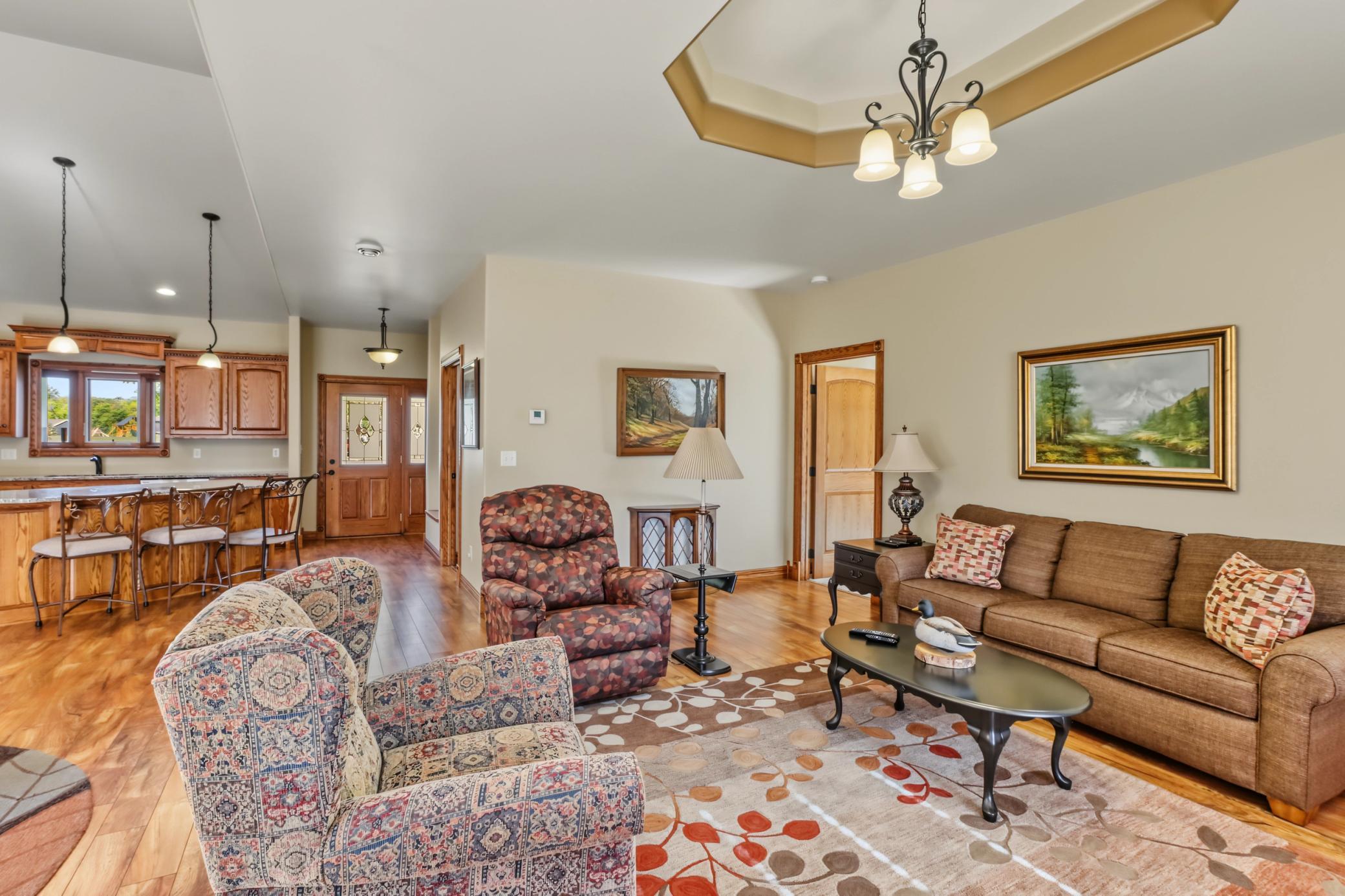 2012 single family home for sale at 1949 Middle Creek Road in Detroit Lakes, MN — 3 bed, 2 bath (photo 14 of 37)