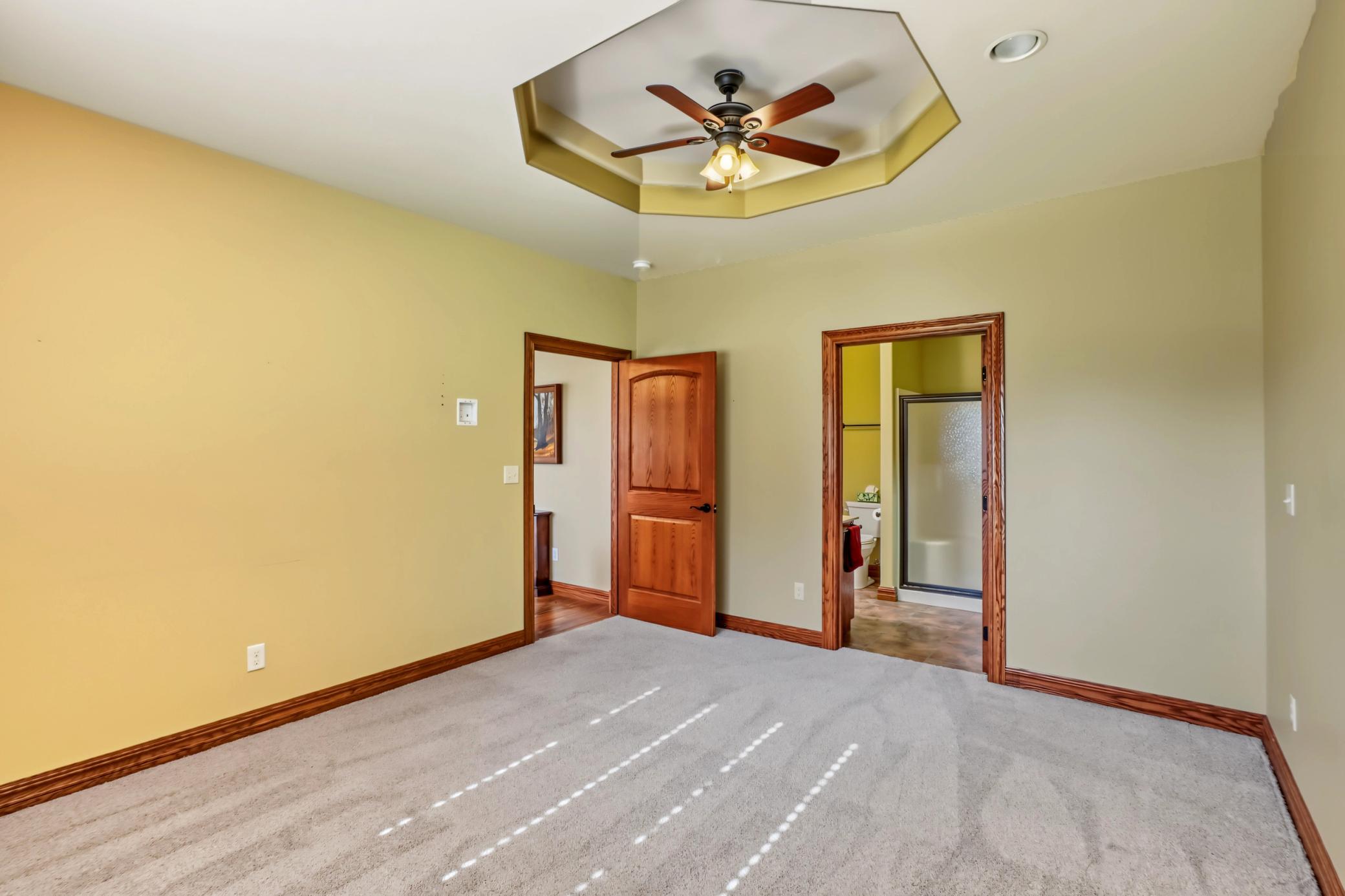 2012 single family home for sale at 1949 Middle Creek Road in Detroit Lakes, MN — 3 bed, 2 bath (photo 15 of 37)