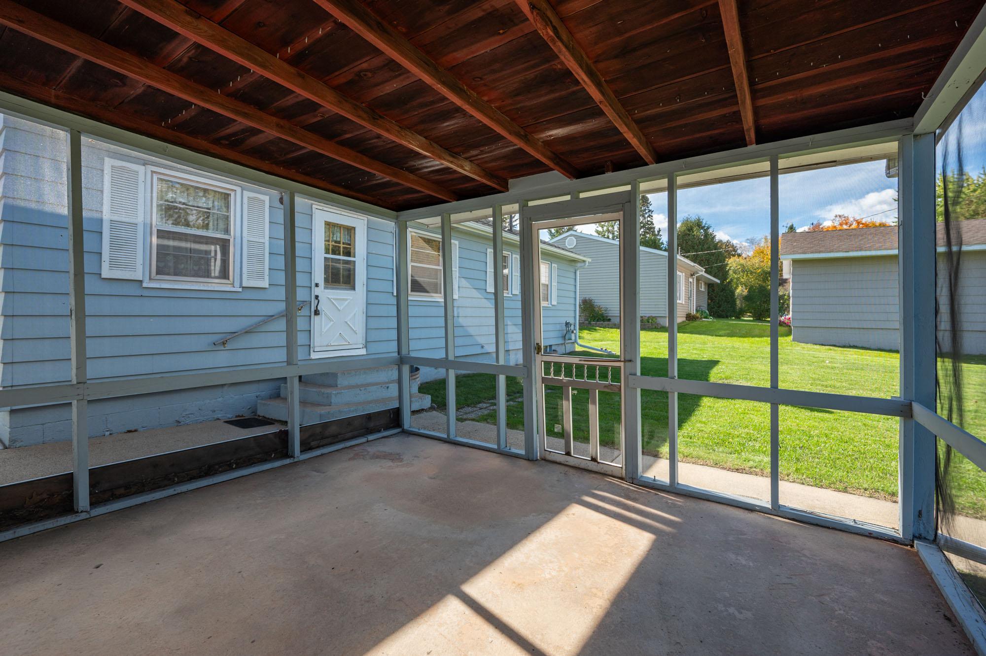 1953 single family home for sale at 105 Sebenius Street in Coleraine, MN — 2 bed, 2 bath (photo 28 of 33)