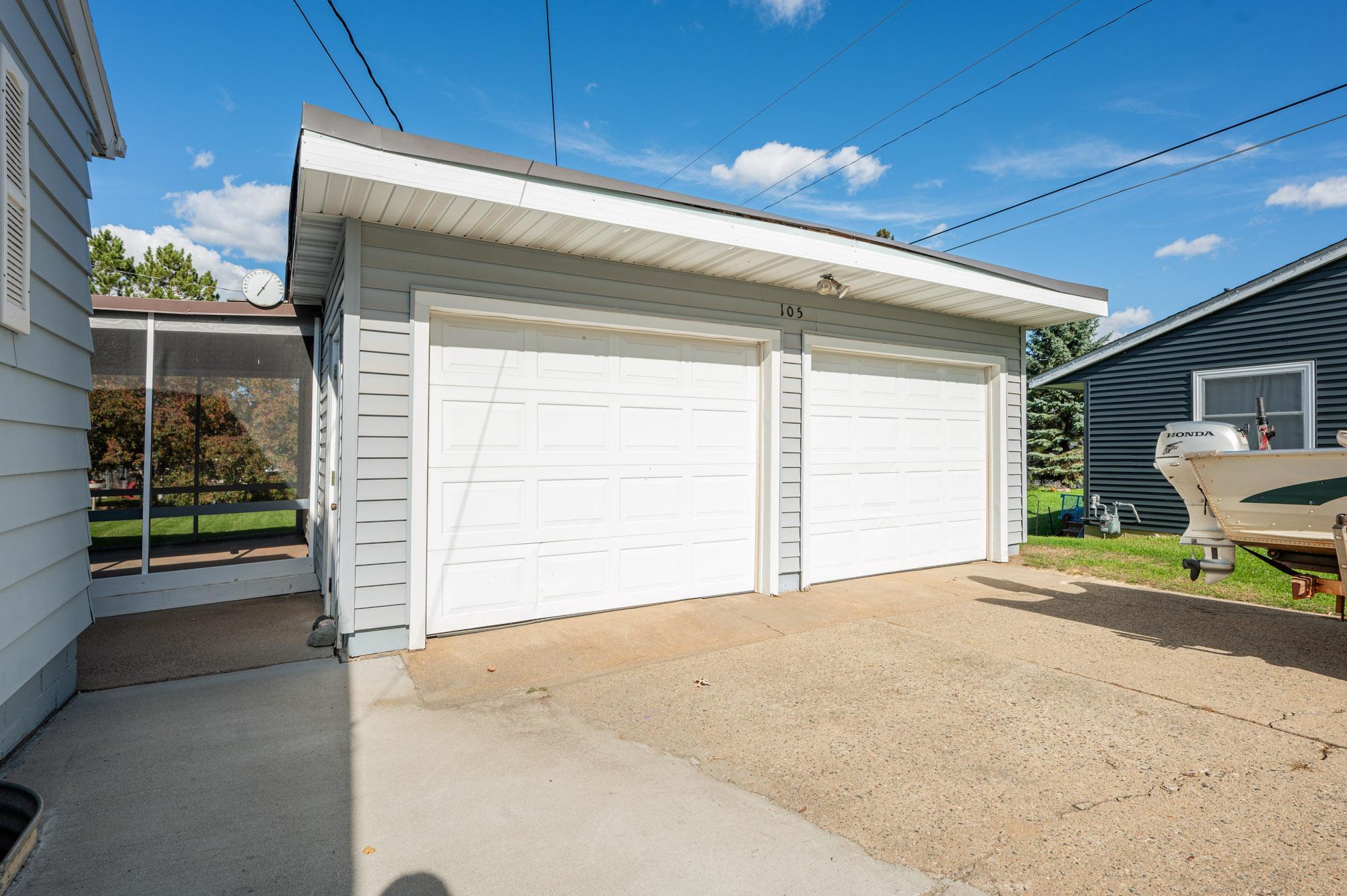 1953 single family home for sale at 105 Sebenius Street in Coleraine, MN — 2 bed, 2 bath (photo 6 of 33)