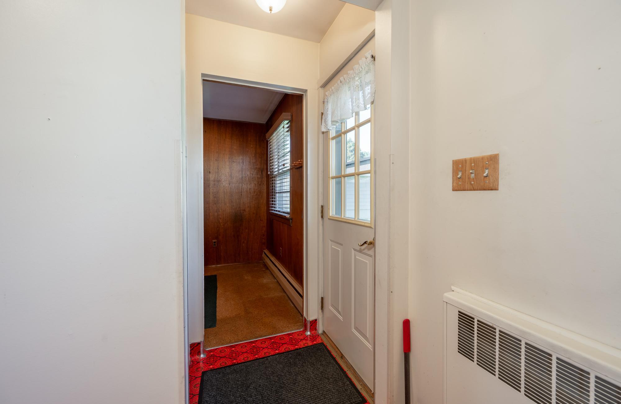 1953 single family home for sale at 105 Sebenius Street in Coleraine, MN — 2 bed, 2 bath (photo 7 of 33)