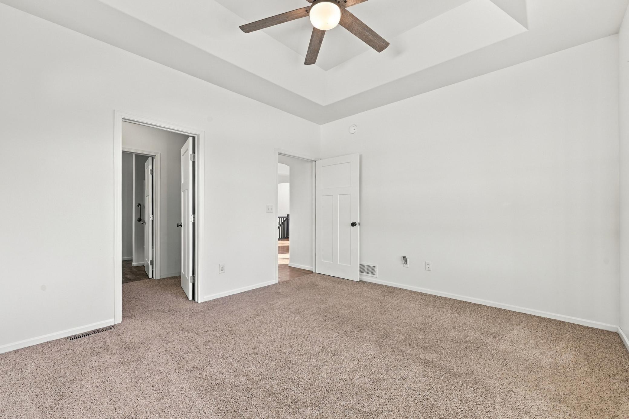 2016 single family home for sale at 3053 38th Avenue S in Moorhead, MN — 4 bed, 2 bath (photo 15 of 38)