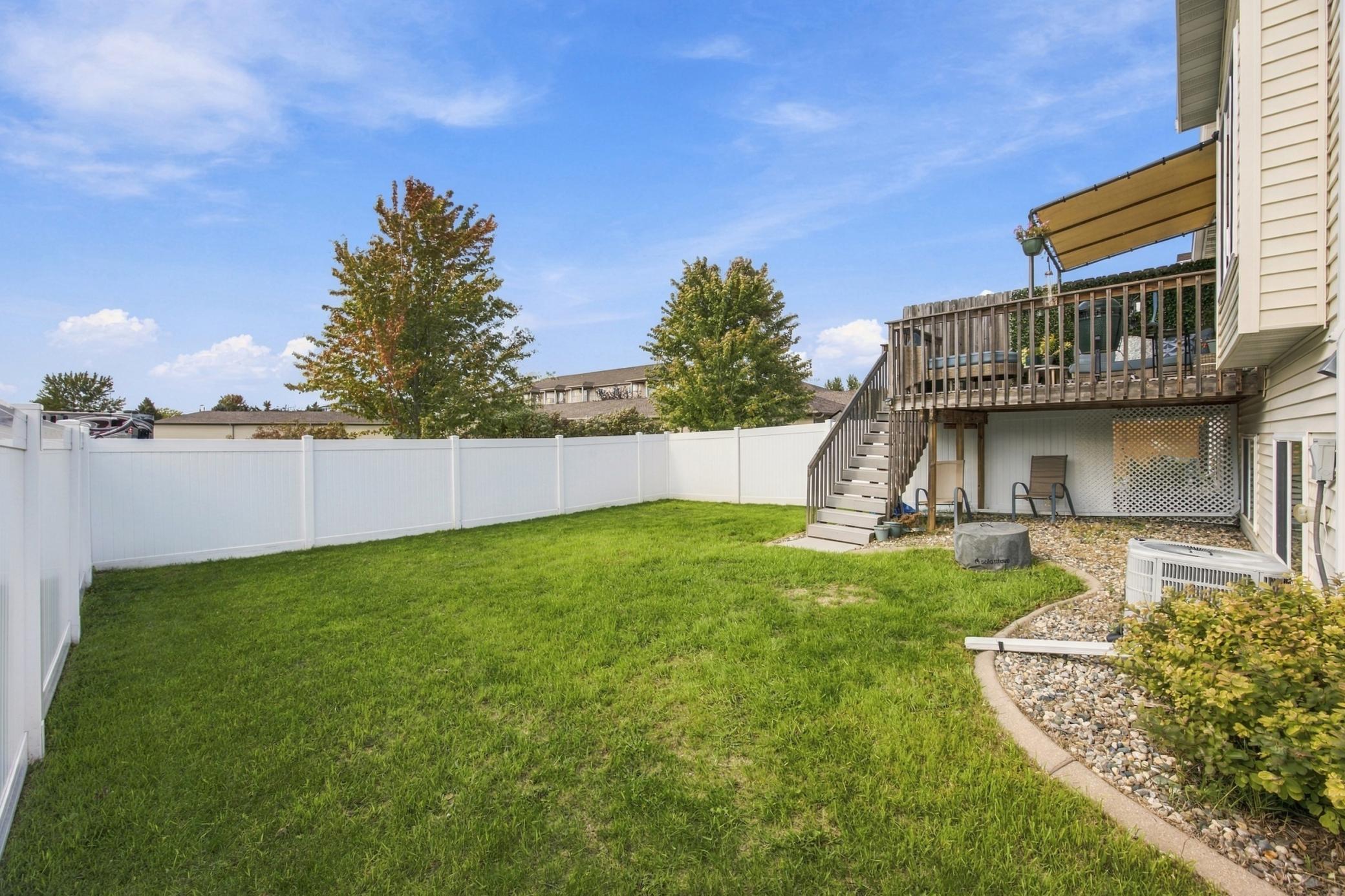 2010 twin home for sale at 2809 UMBER Court S in Fargo, ND — 3 bed, 2 bath (photo 25 of 26)