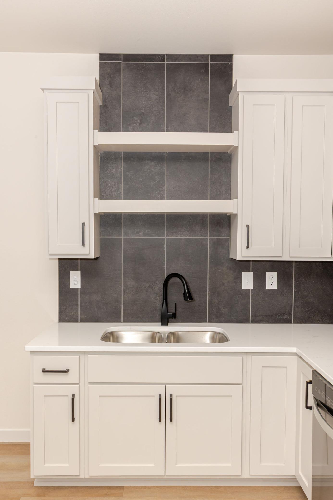 2023 condo for sale at 300 Main Avenue, Unit 510 in Fargo, ND — 2 bed, 2 bath (photo 17 of 52)