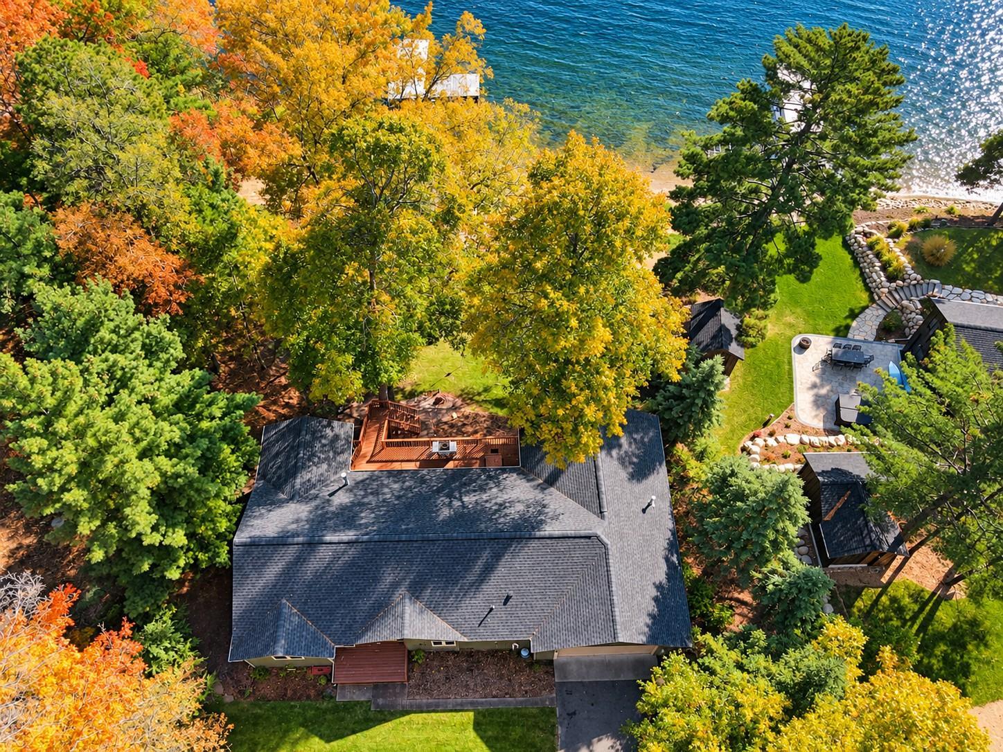 1999 single family home for sale at 12405 Anchor Point Road in Crosslake, MN — 6 bed, 3 bath (photo 2 of 55)