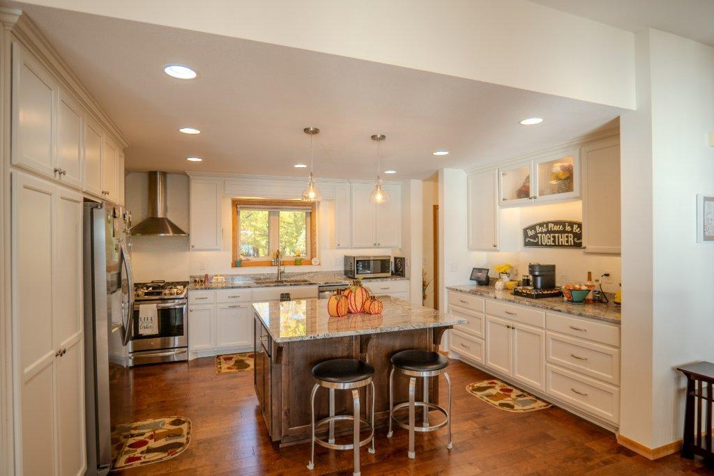 1999 single family home for sale at 12405 Anchor Point Road in Crosslake, MN — 6 bed, 3 bath (photo 4 of 55)