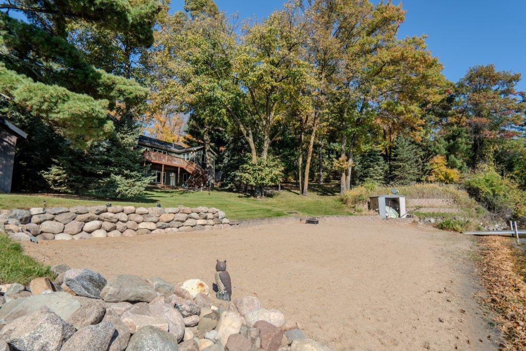 1999 single family home for sale at 12405 Anchor Point Road in Crosslake, MN — 6 bed, 3 bath (photo 9 of 55)