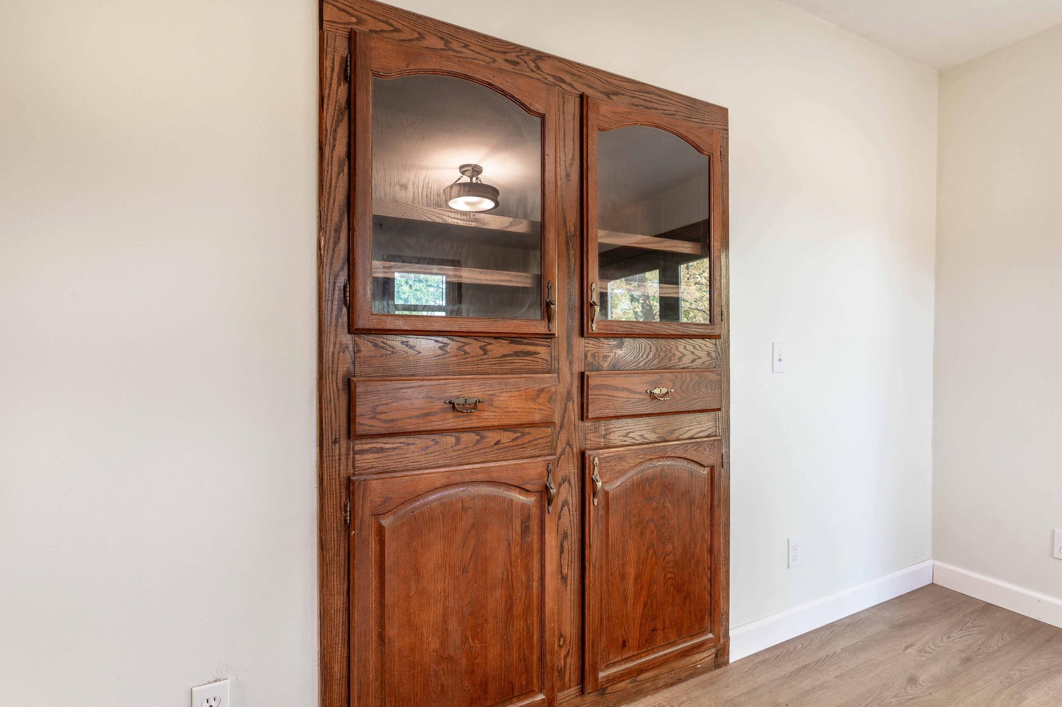 1929 single family home for sale at 803 W Laurel Street in Fergus Falls, MN — 2 bed, 1 bath (photo 19 of 62)