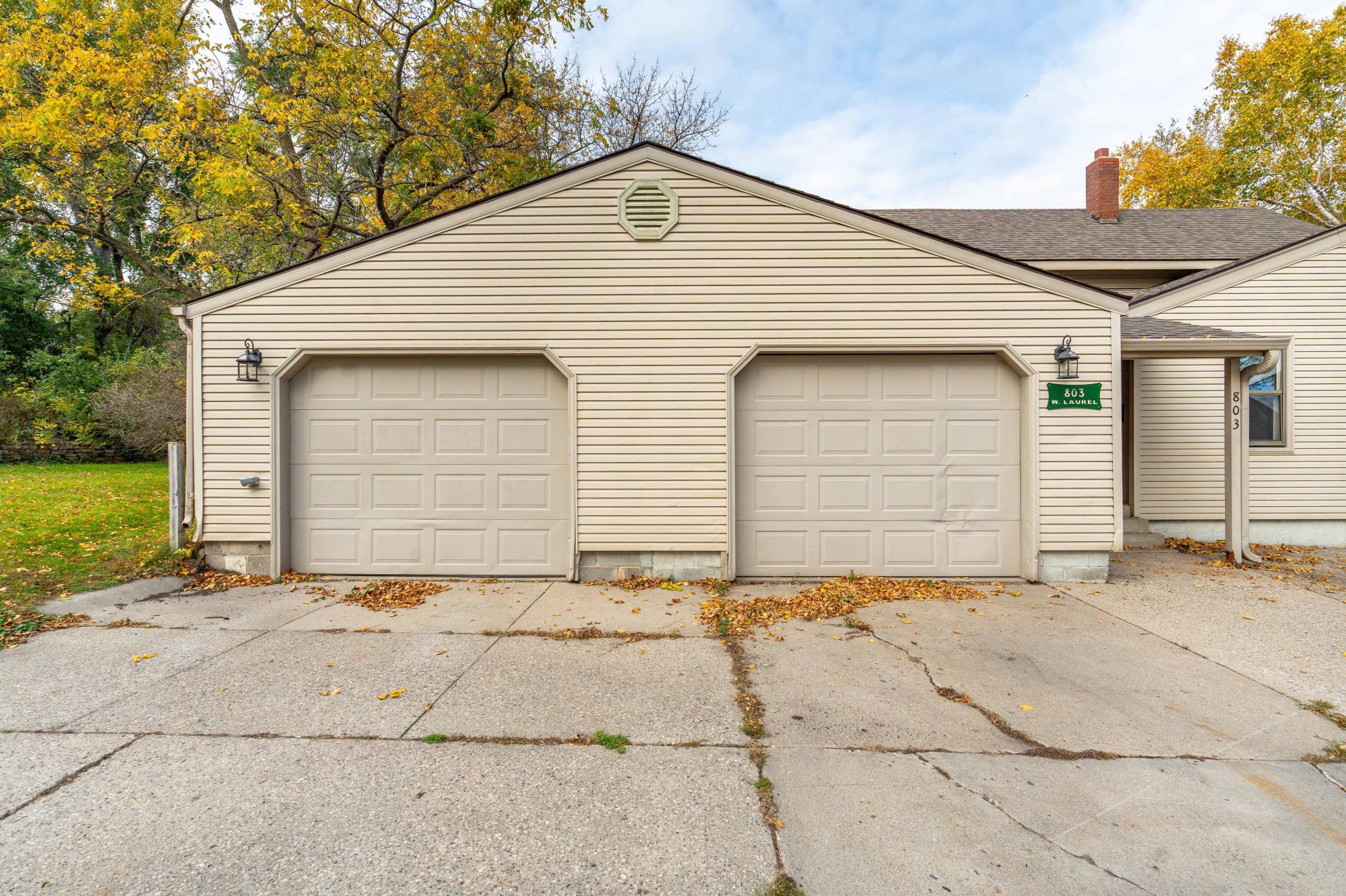 1929 single family home for sale at 803 W Laurel Street in Fergus Falls, MN — 2 bed, 1 bath (photo 3 of 62)