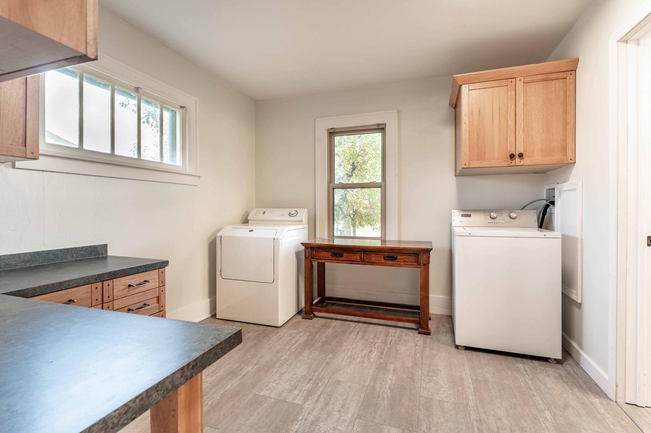 1929 single family home for sale at 803 W Laurel Street in Fergus Falls, MN — 2 bed, 1 bath (photo 23 of 62)