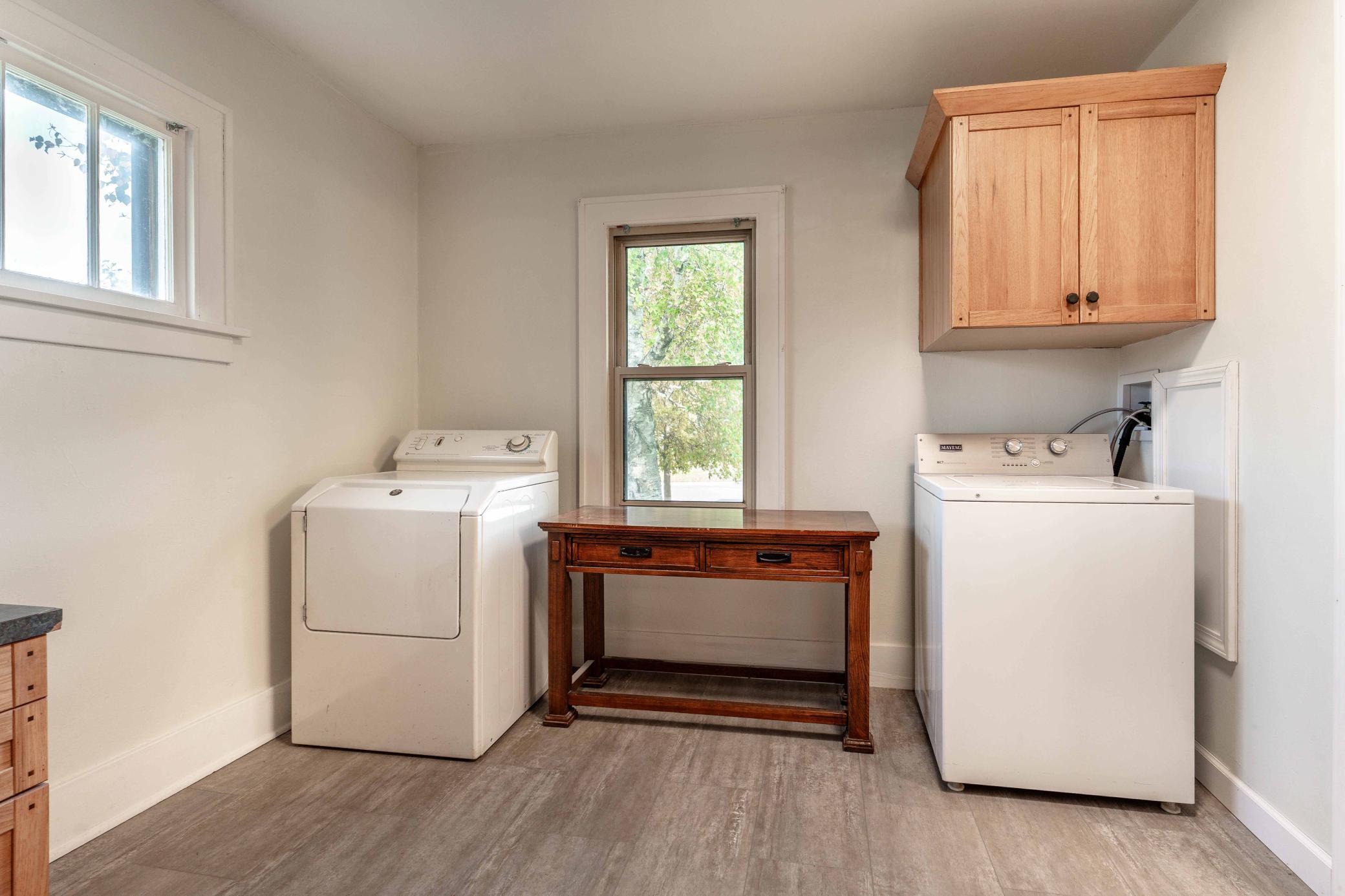 1929 single family home for sale at 803 W Laurel Street in Fergus Falls, MN — 2 bed, 1 bath (photo 24 of 62)