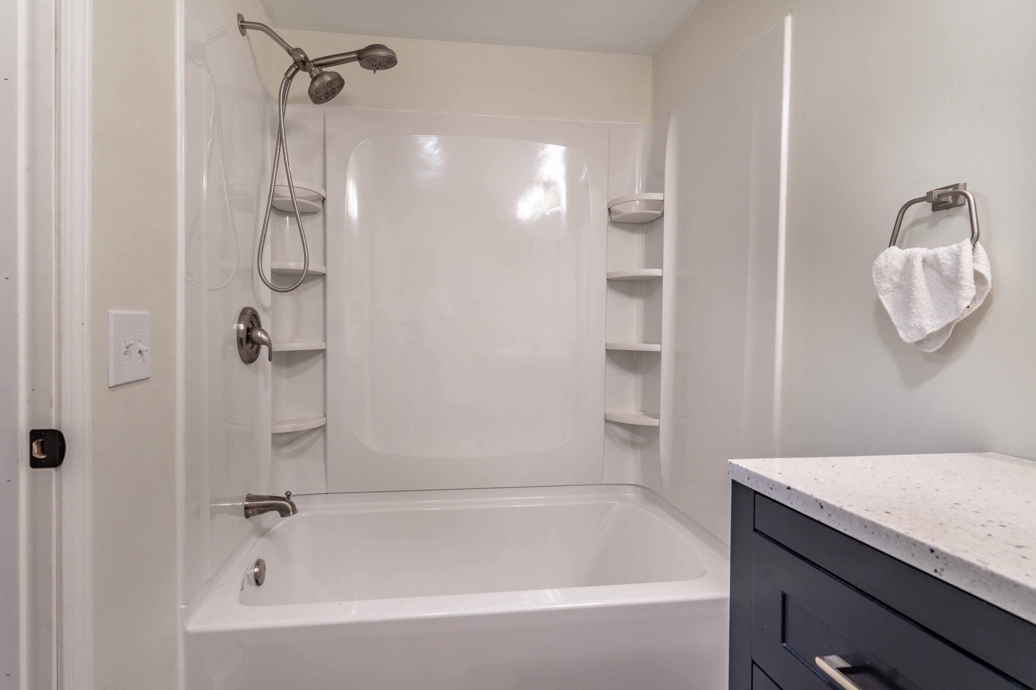 1929 single family home for sale at 803 W Laurel Street in Fergus Falls, MN — 2 bed, 1 bath (photo 27 of 62)