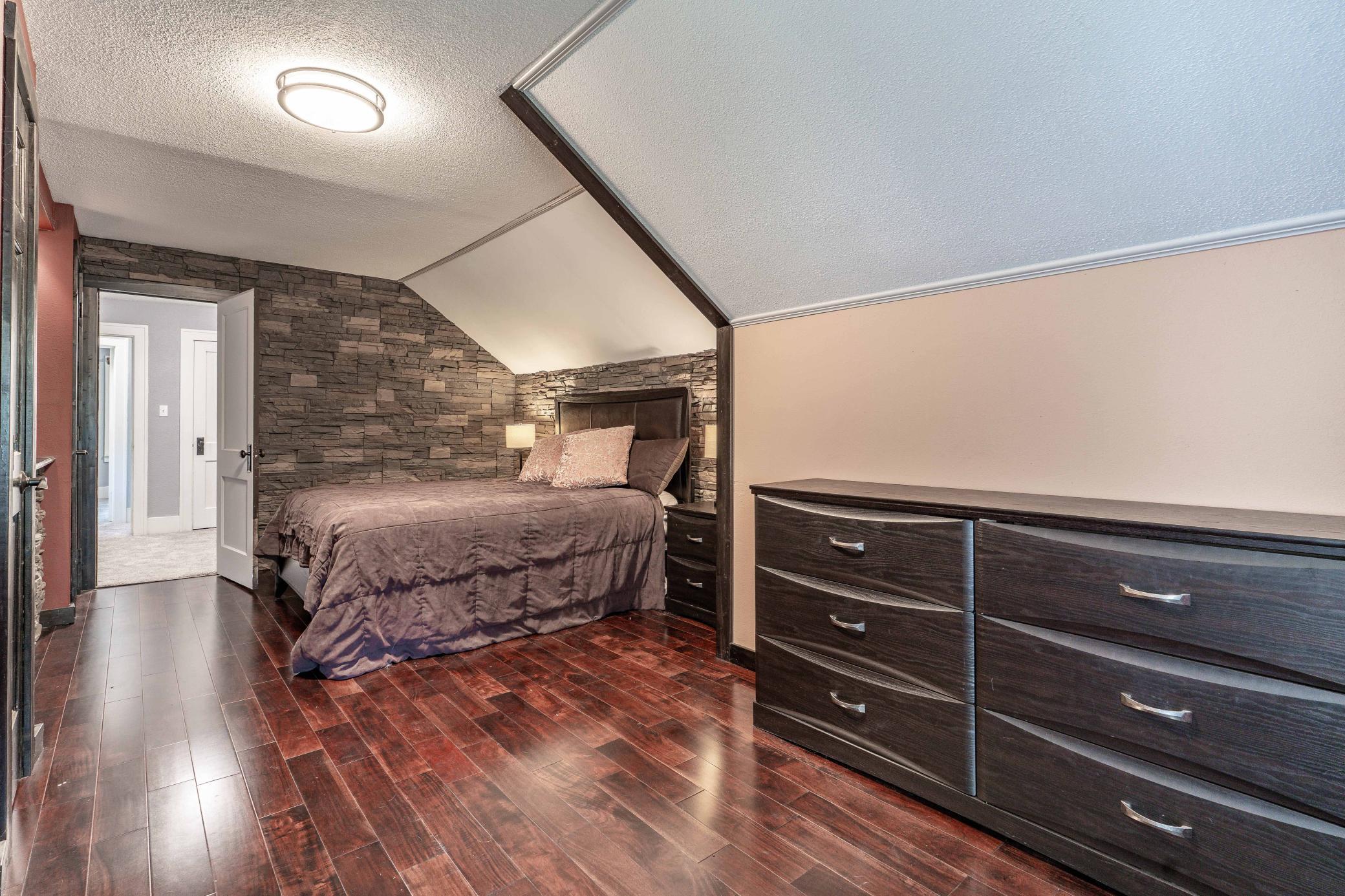 1929 single family home for sale at 803 W Laurel Street in Fergus Falls, MN — 2 bed, 1 bath (photo 30 of 62)