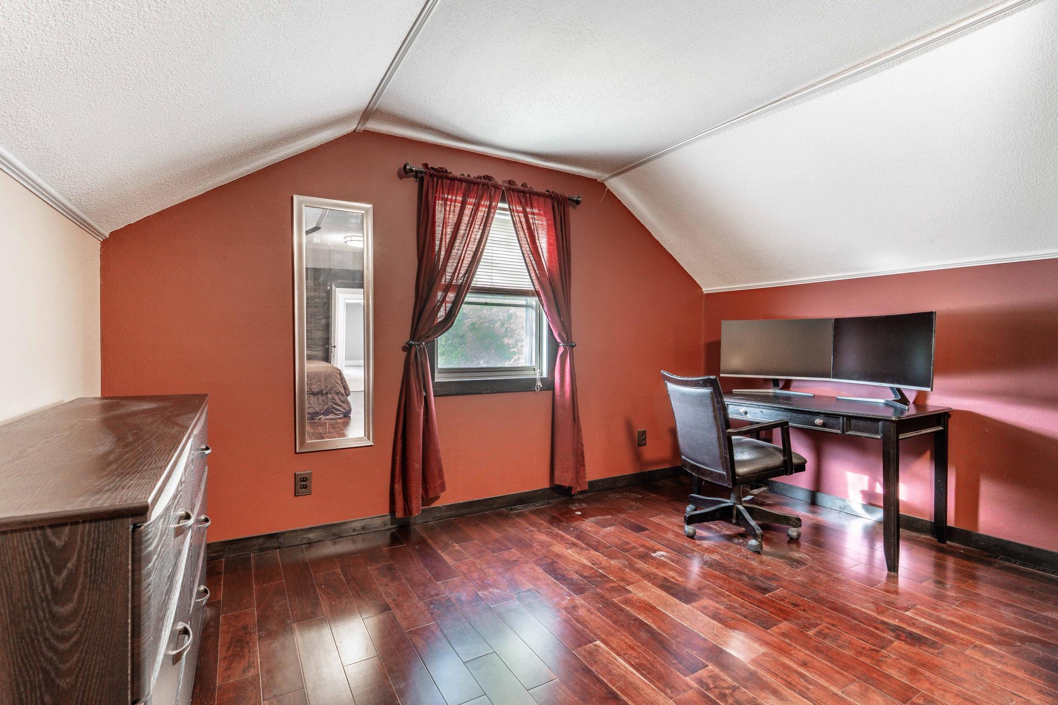 1929 single family home for sale at 803 W Laurel Street in Fergus Falls, MN — 2 bed, 1 bath (photo 32 of 62)