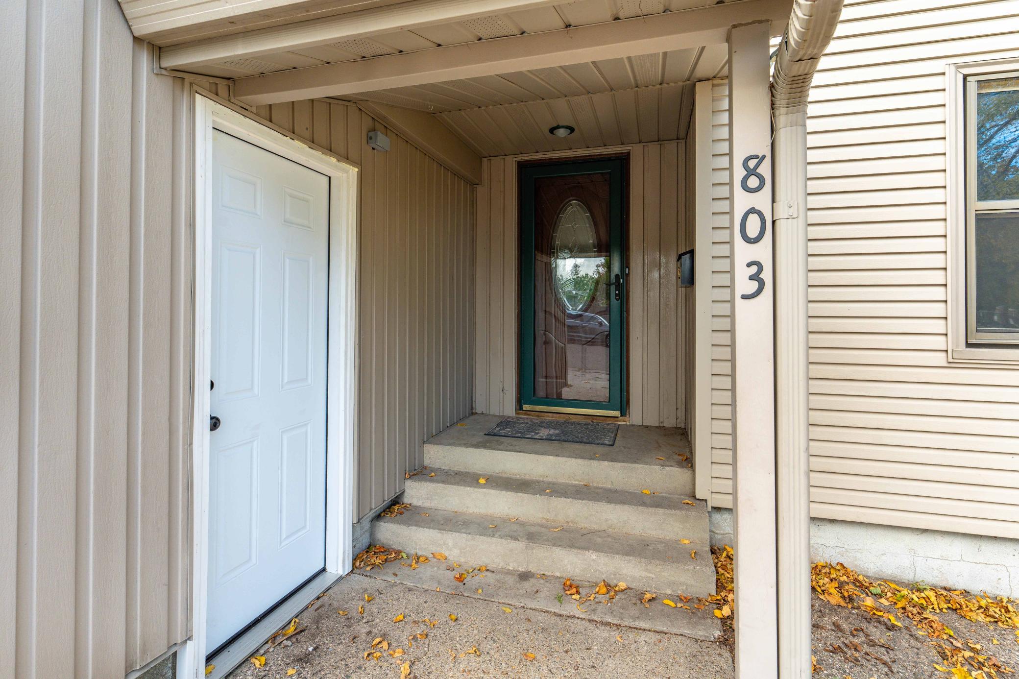1929 single family home for sale at 803 W Laurel Street in Fergus Falls, MN — 2 bed, 1 bath (photo 5 of 62)