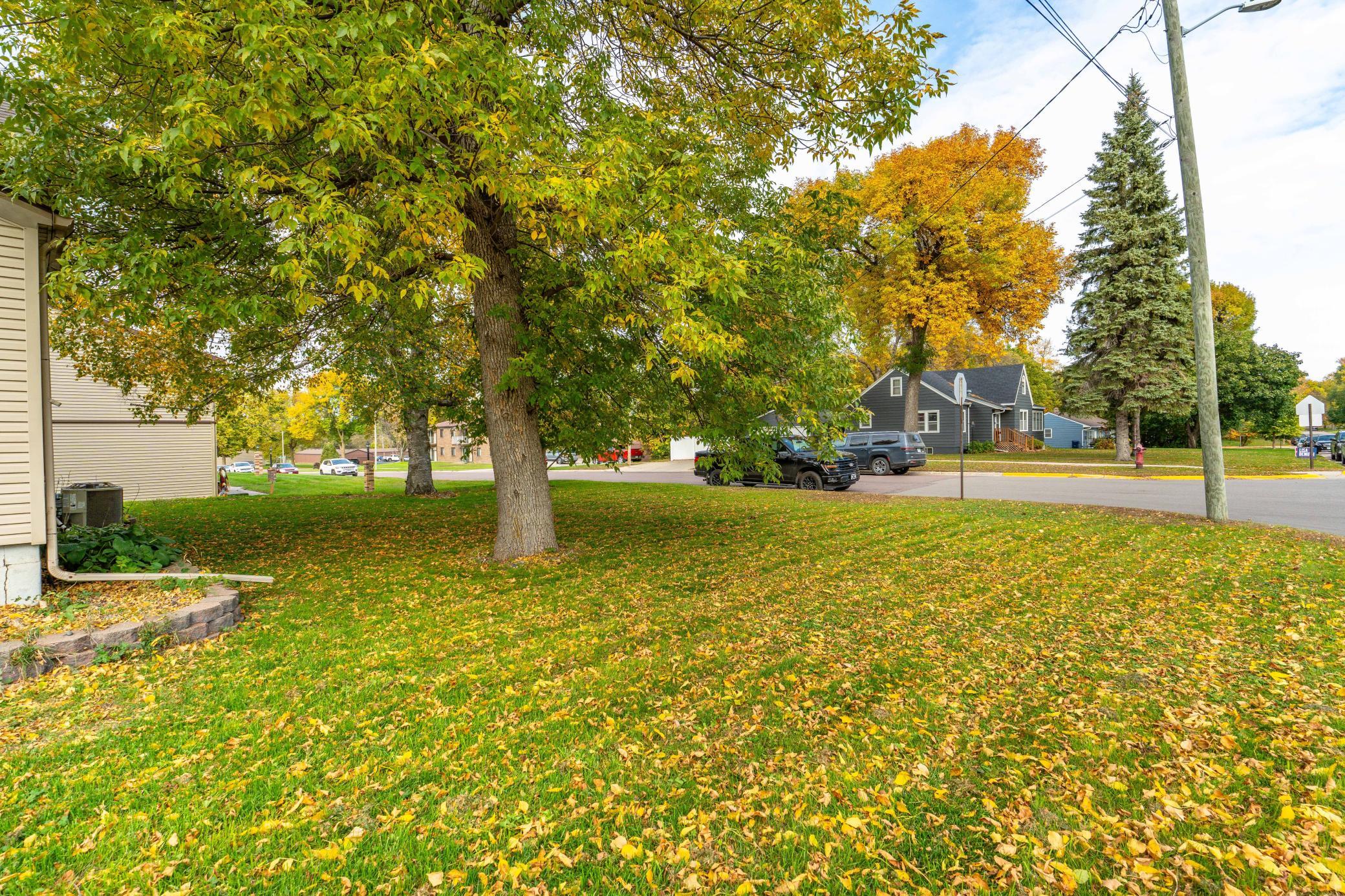 1929 single family home for sale at 803 W Laurel Street in Fergus Falls, MN — 2 bed, 1 bath (photo 48 of 62)