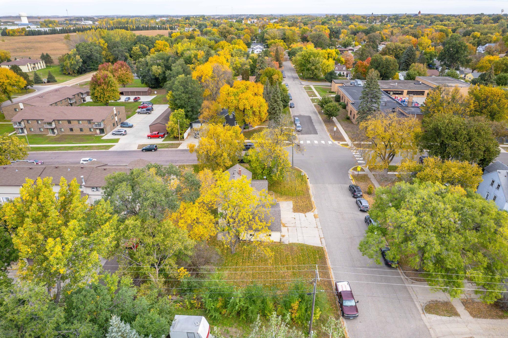 1929 single family home for sale at 803 W Laurel Street in Fergus Falls, MN — 2 bed, 1 bath (photo 58 of 62)