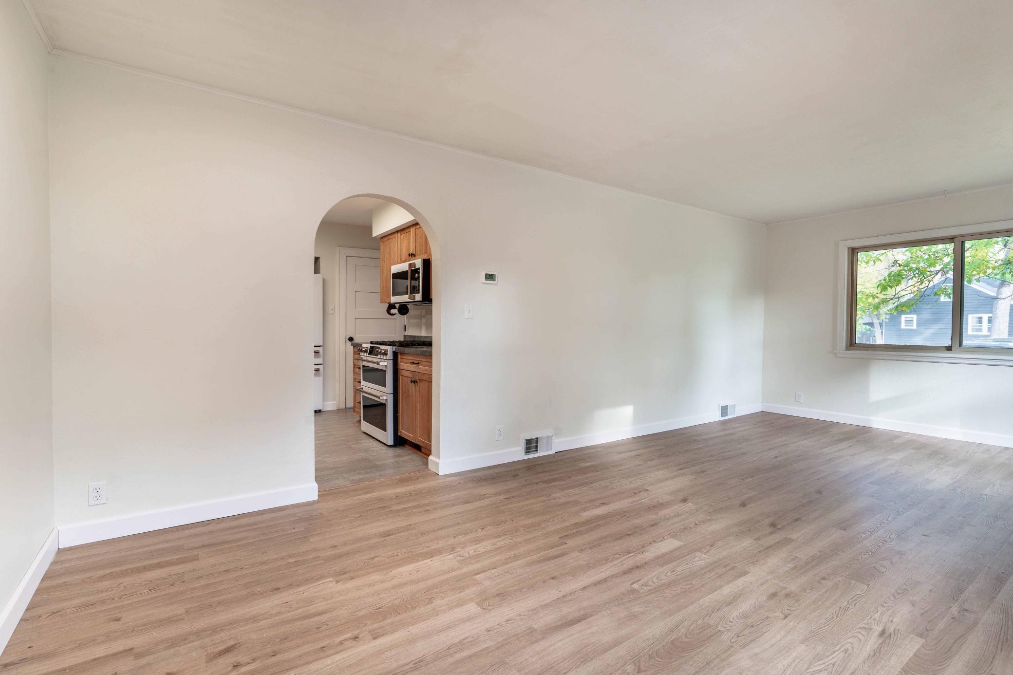 1929 single family home for sale at 803 W Laurel Street in Fergus Falls, MN — 2 bed, 1 bath (photo 10 of 62)