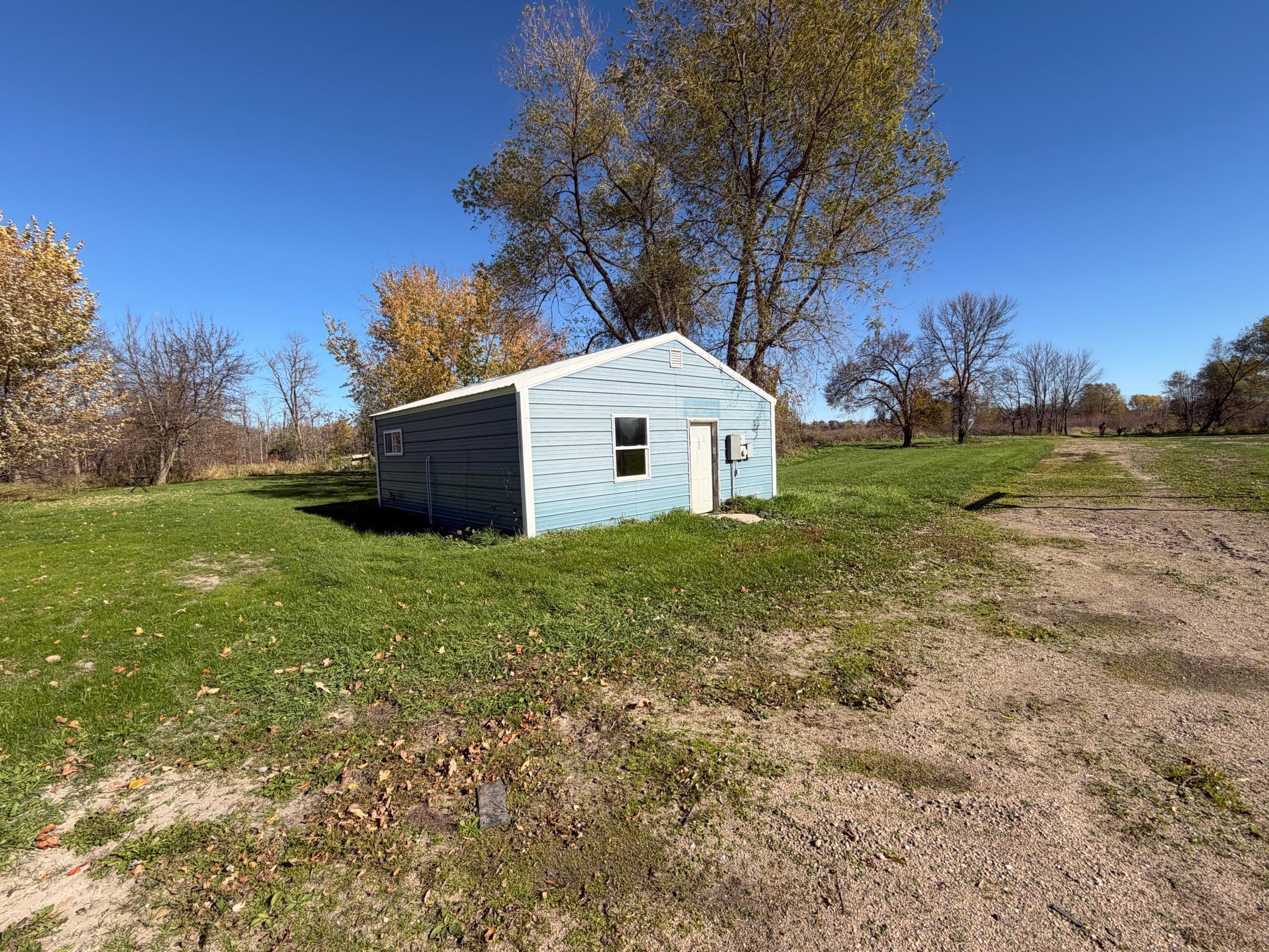 2006 single family home for sale at 13604 625th Avenue in Eagle Bend, MN — 6 bed, 8 bath (photo 2 of 11)