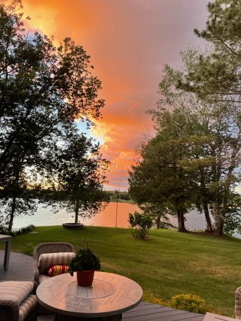2002 single family home for sale at 204 River Drive NE in Baudette, MN — 3 bed, 4 bath (photo 22 of 51)