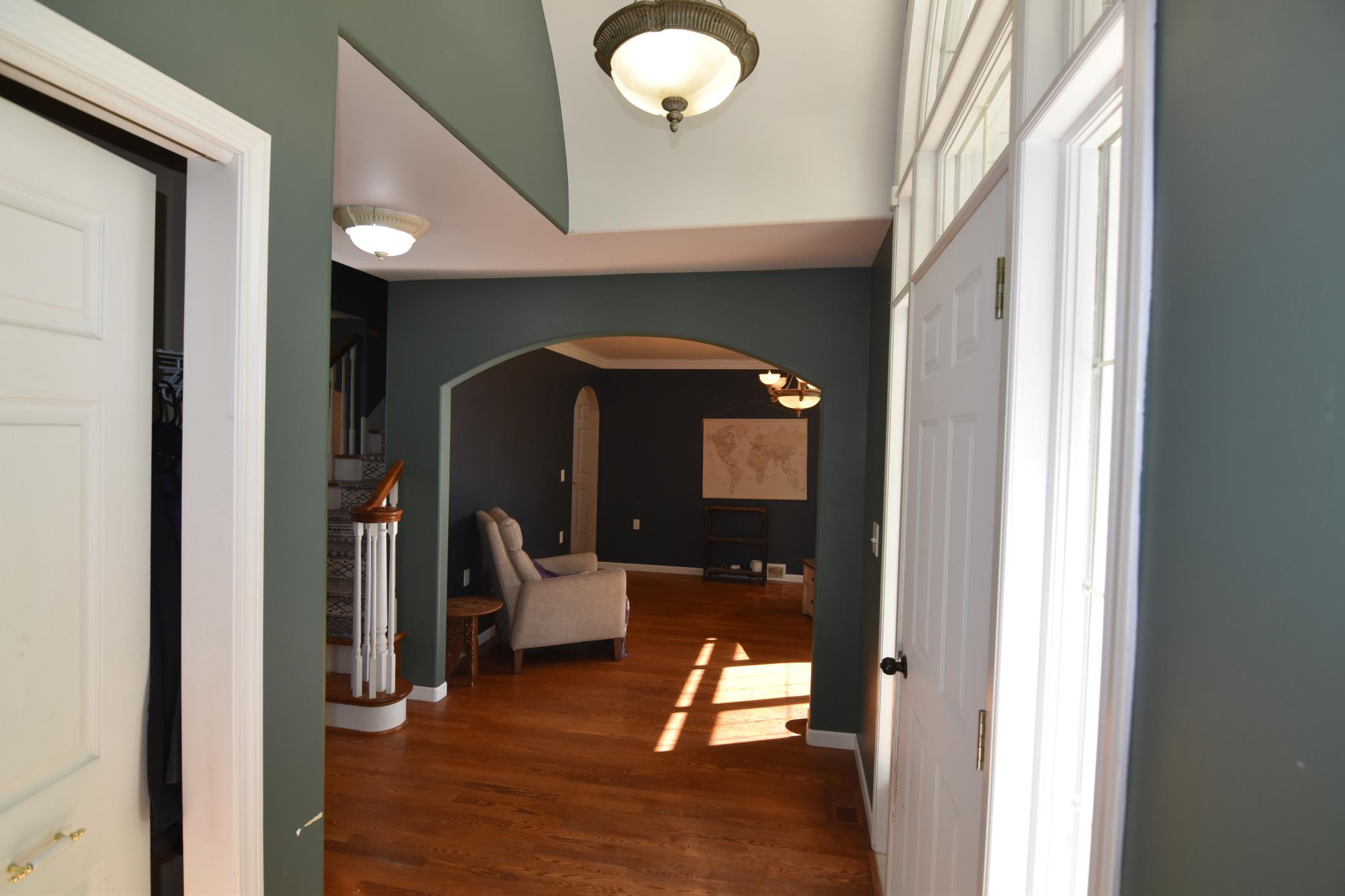 2002 single family home for sale at 204 River Drive NE in Baudette, MN — 3 bed, 4 bath (photo 36 of 51)