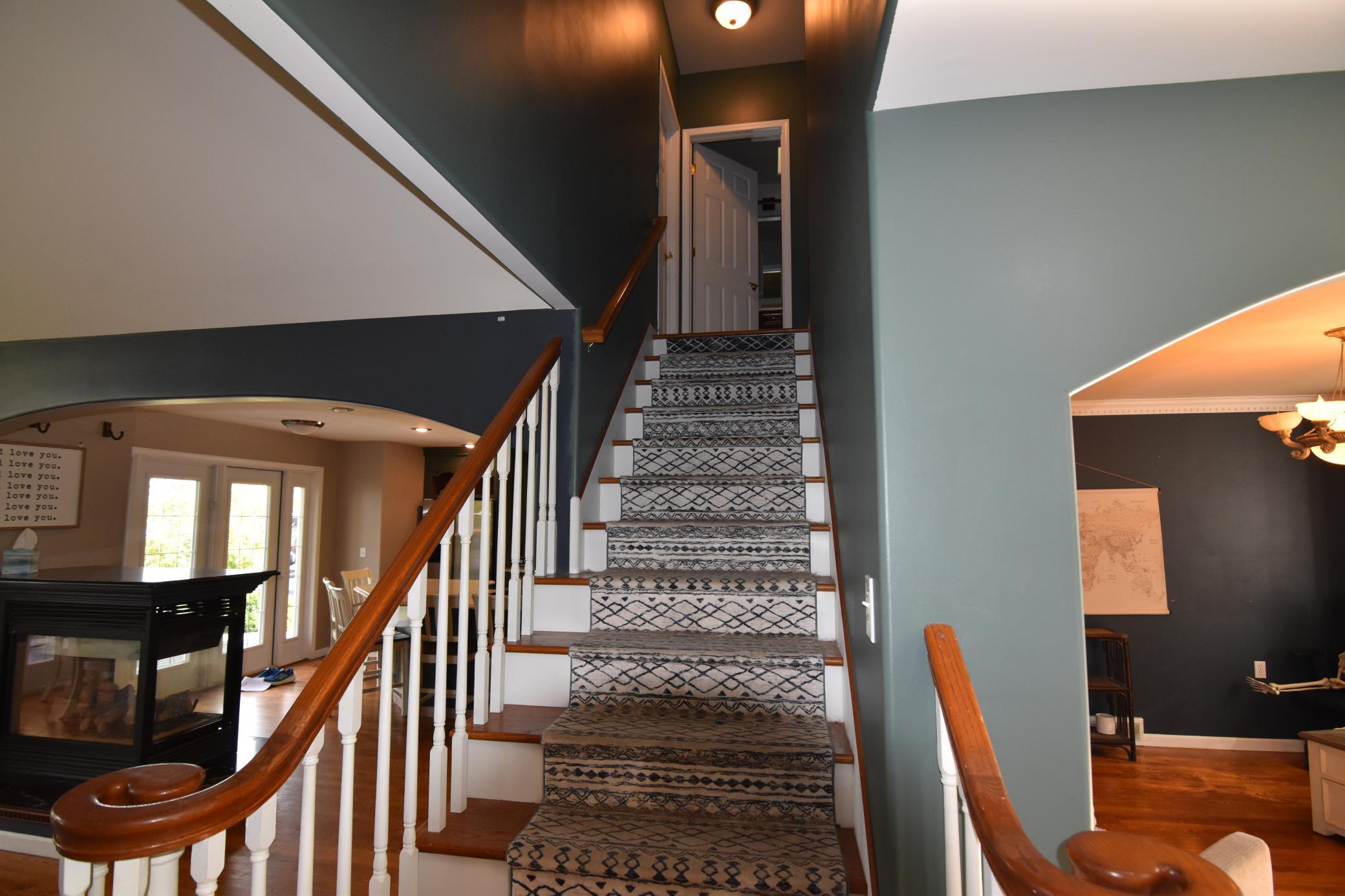 2002 single family home for sale at 204 River Drive NE in Baudette, MN — 3 bed, 4 bath (photo 37 of 51)