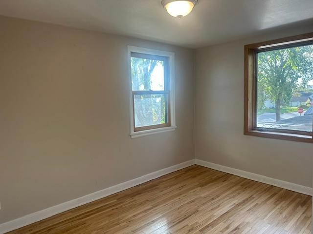 1941 single family home for sale at 213/215 14th Street NW in Bemidji, MN — 4 bed, 2 bath (photo 11 of 21)