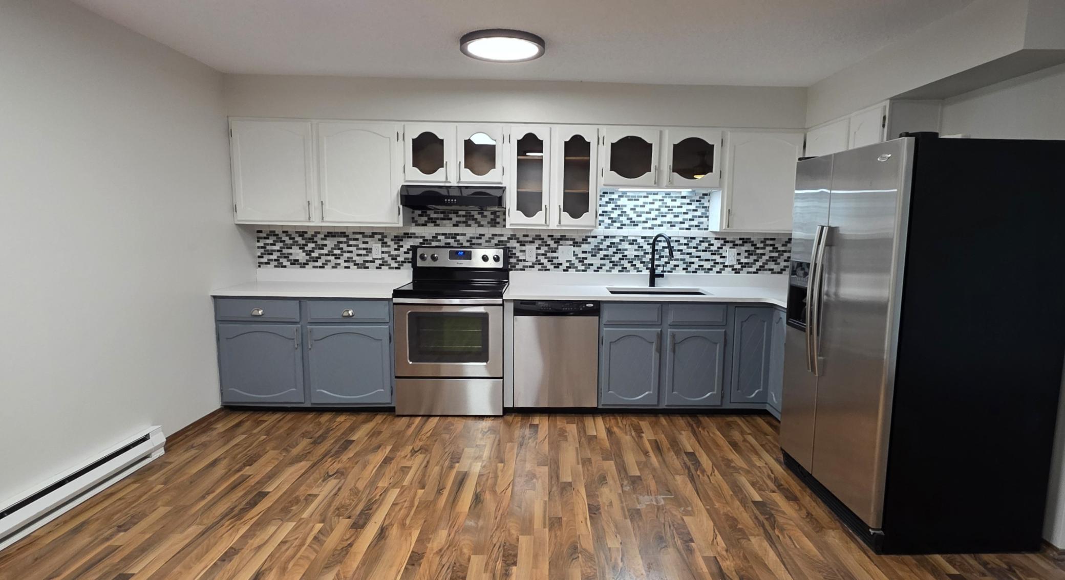 1978 condo for sale at 1140 6th Street SE, Unit 10 in Valley City, ND — 2 bed, 1 bath (photo 2 of 24)