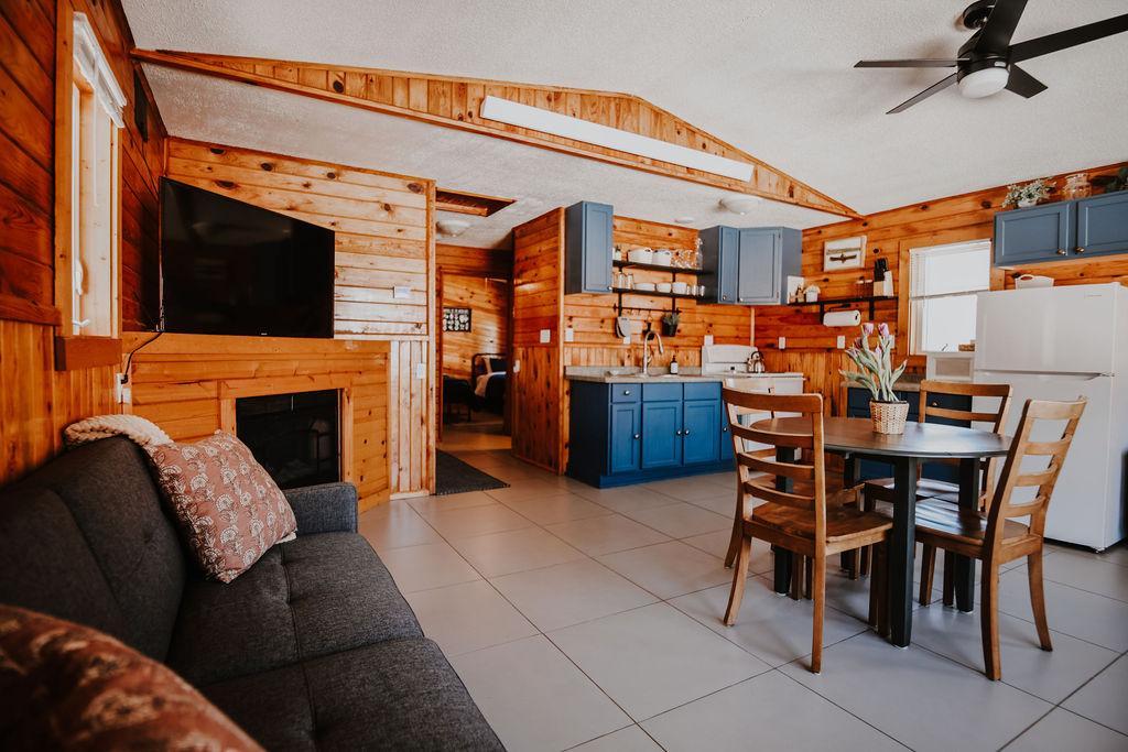 2005 single family home for sale at 17238 Lisa Court in Brainerd, MN — 2 bed, 1 bath (photo 17 of 31)