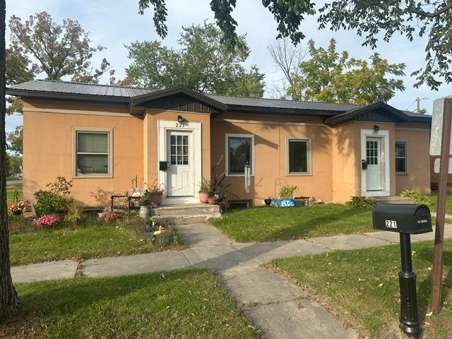 1937 duplex for sale at 219/221 14th Street NW in Bemidji, MN — 4 bed, 2 bath