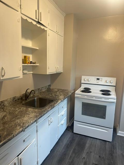 1937 duplex for sale at 219/221 14th Street NW in Bemidji, MN — 4 bed, 2 bath (photo 3 of 14)