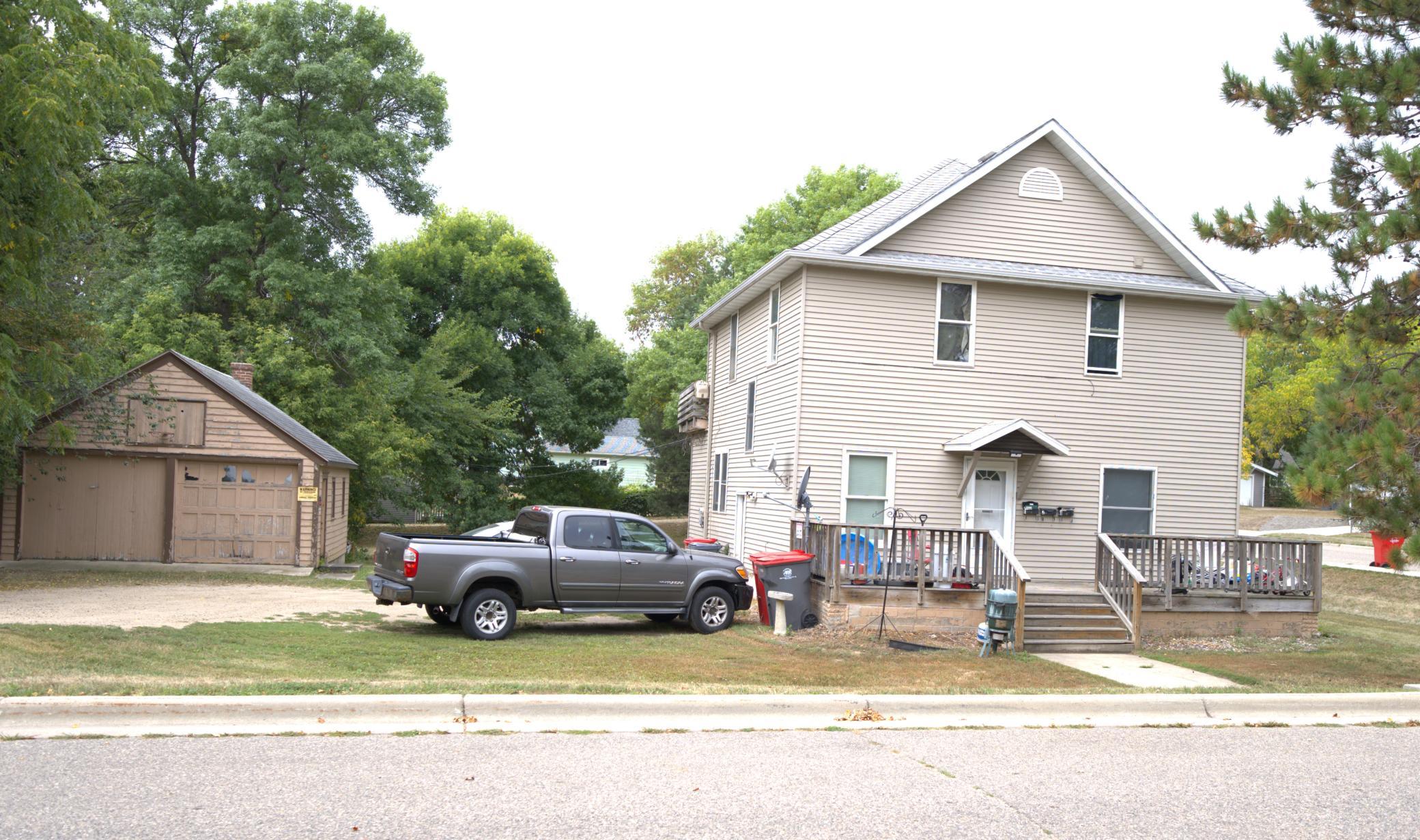 1900 triplex for sale at 1202 Elm Street in Alexandria, MN — 5 bed, 3 bath