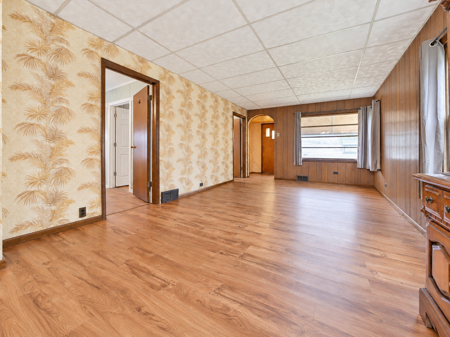 1900 single family home for sale at 503 6th Street SE in Staples, MN — 2 bed, 2 bath (photo 19 of 33)
