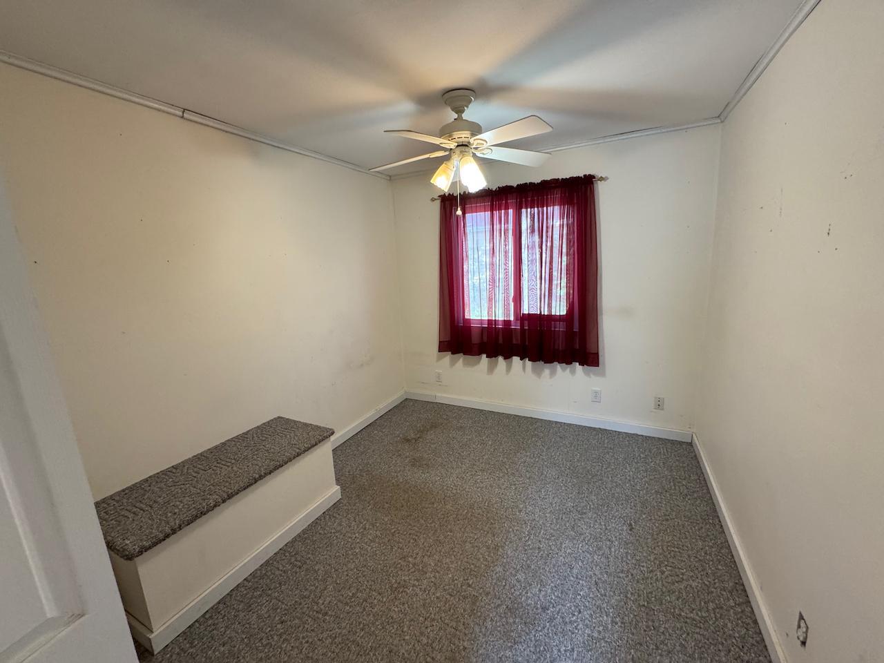 1958 single family home for sale at 813 4th Street SE in Bemidji, MN — 2 bed, 1 bath (photo 11 of 17)