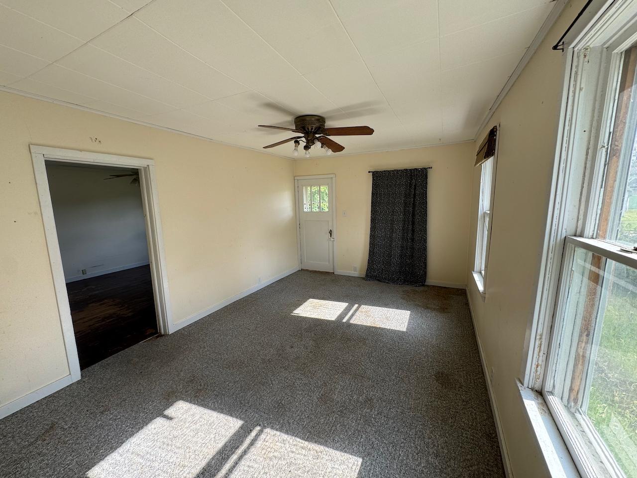 1958 single family home for sale at 813 4th Street SE in Bemidji, MN — 2 bed, 1 bath (photo 8 of 17)