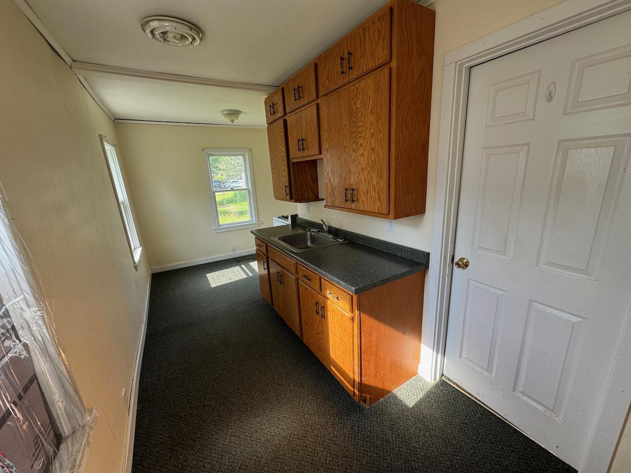 1958 single family home for sale at 813 4th Street SE in Bemidji, MN — 2 bed, 1 bath (photo 10 of 17)